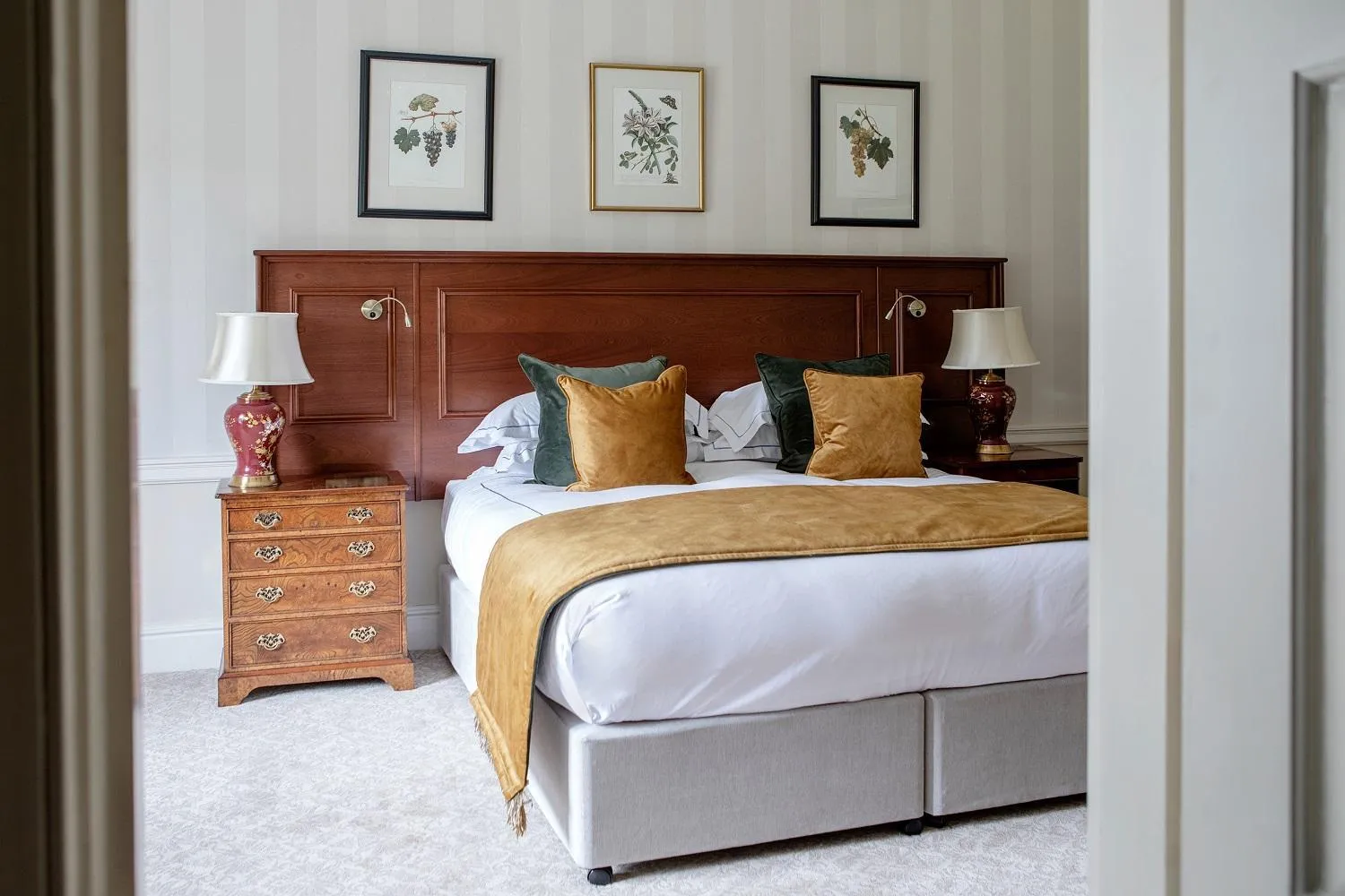 Bedroom, Bed in The K Club