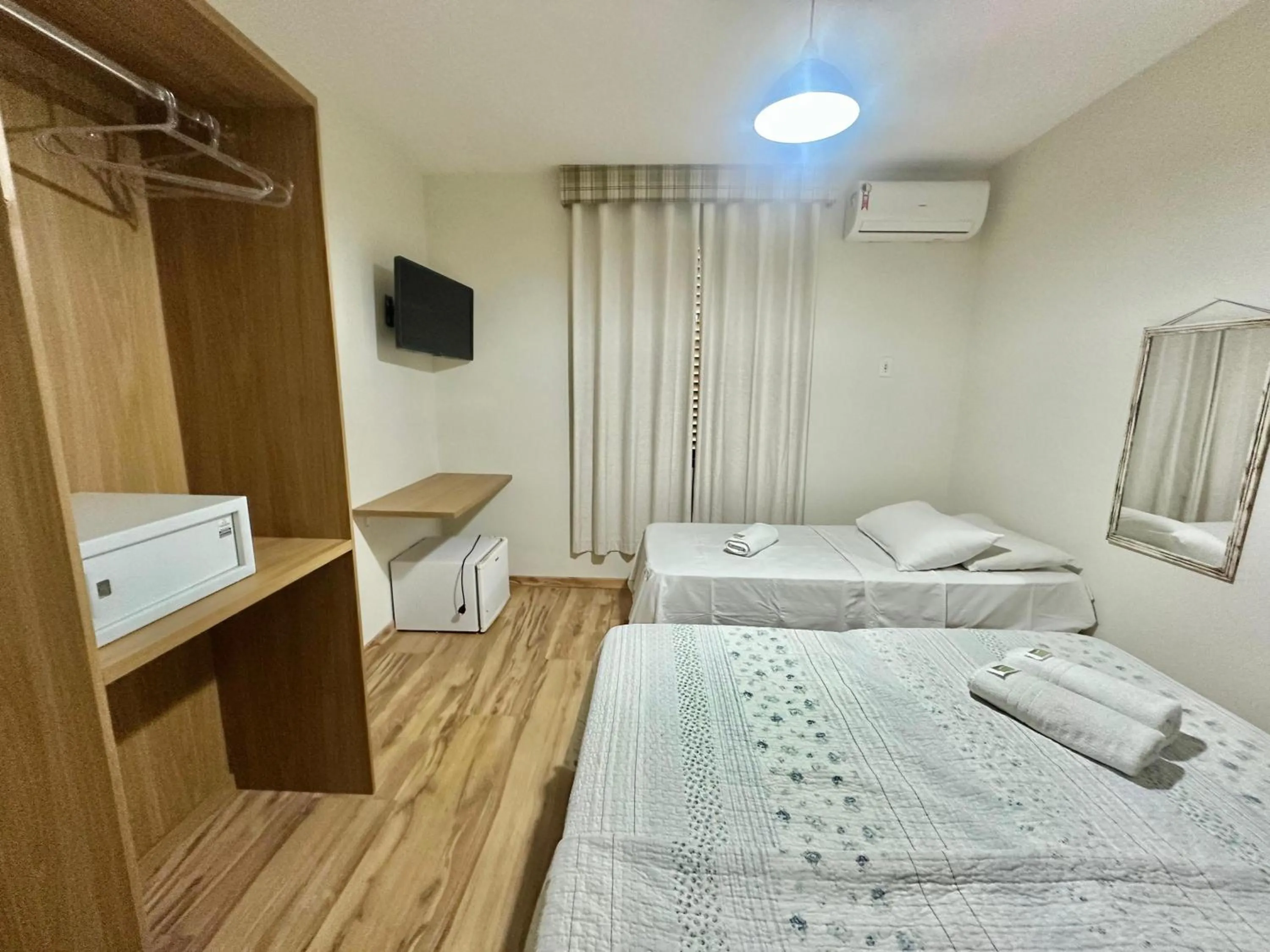 Photo of the whole room, Bed in Porto Forte Pousada