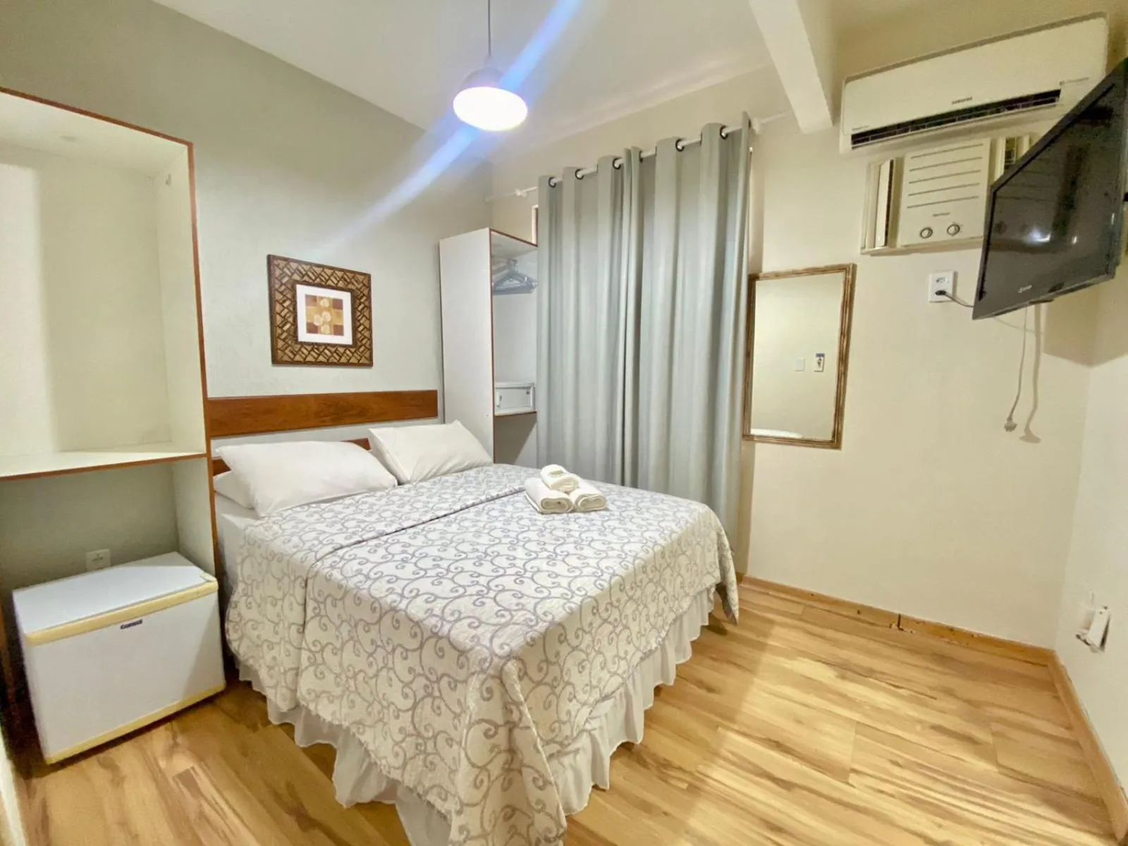 Photo of the whole room, Bed in Porto Forte Pousada