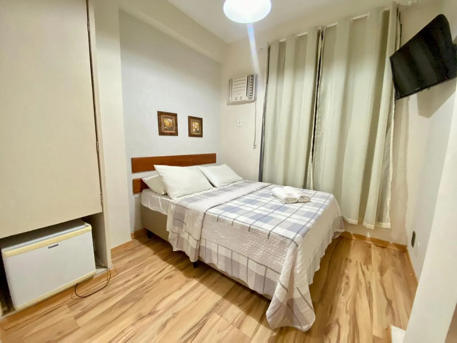 Photo of the whole room, Bed in Porto Forte Pousada