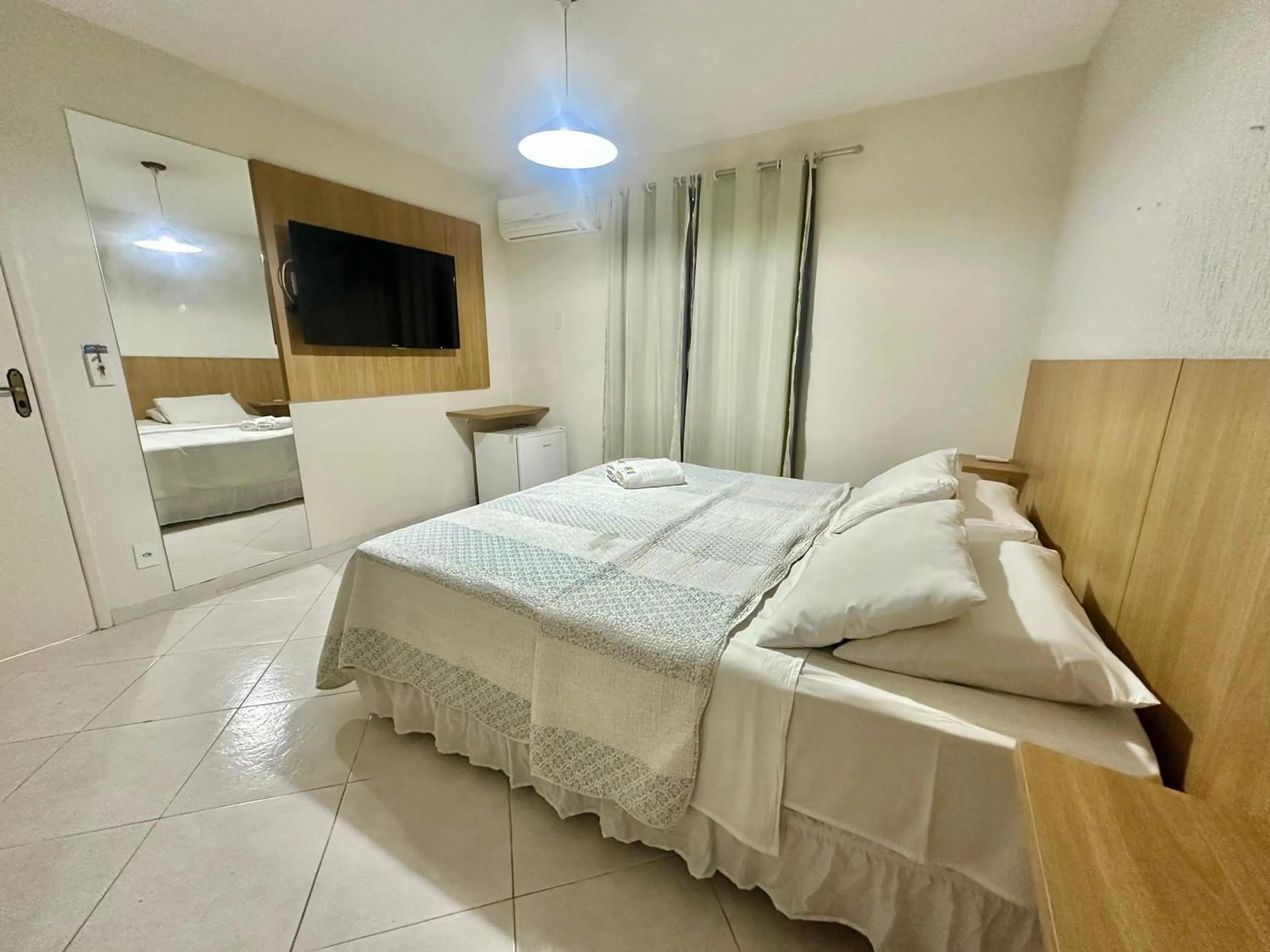 Photo of the whole room, Bed in Porto Forte Pousada