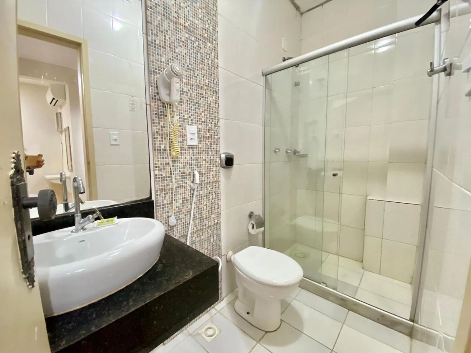 Bathroom in Porto Forte Pousada