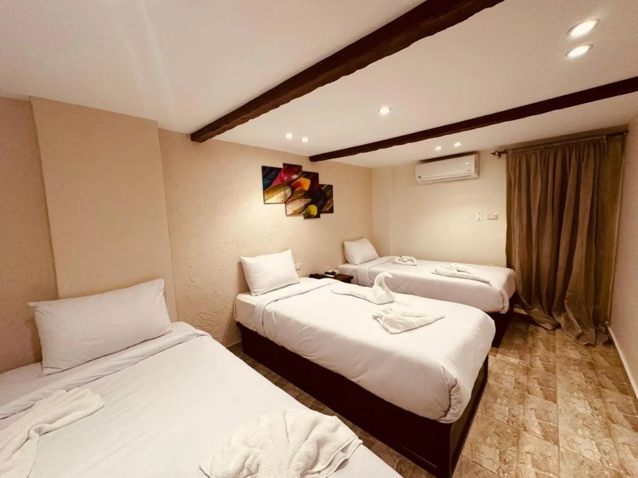 Bed in Giza Pyramids Inn