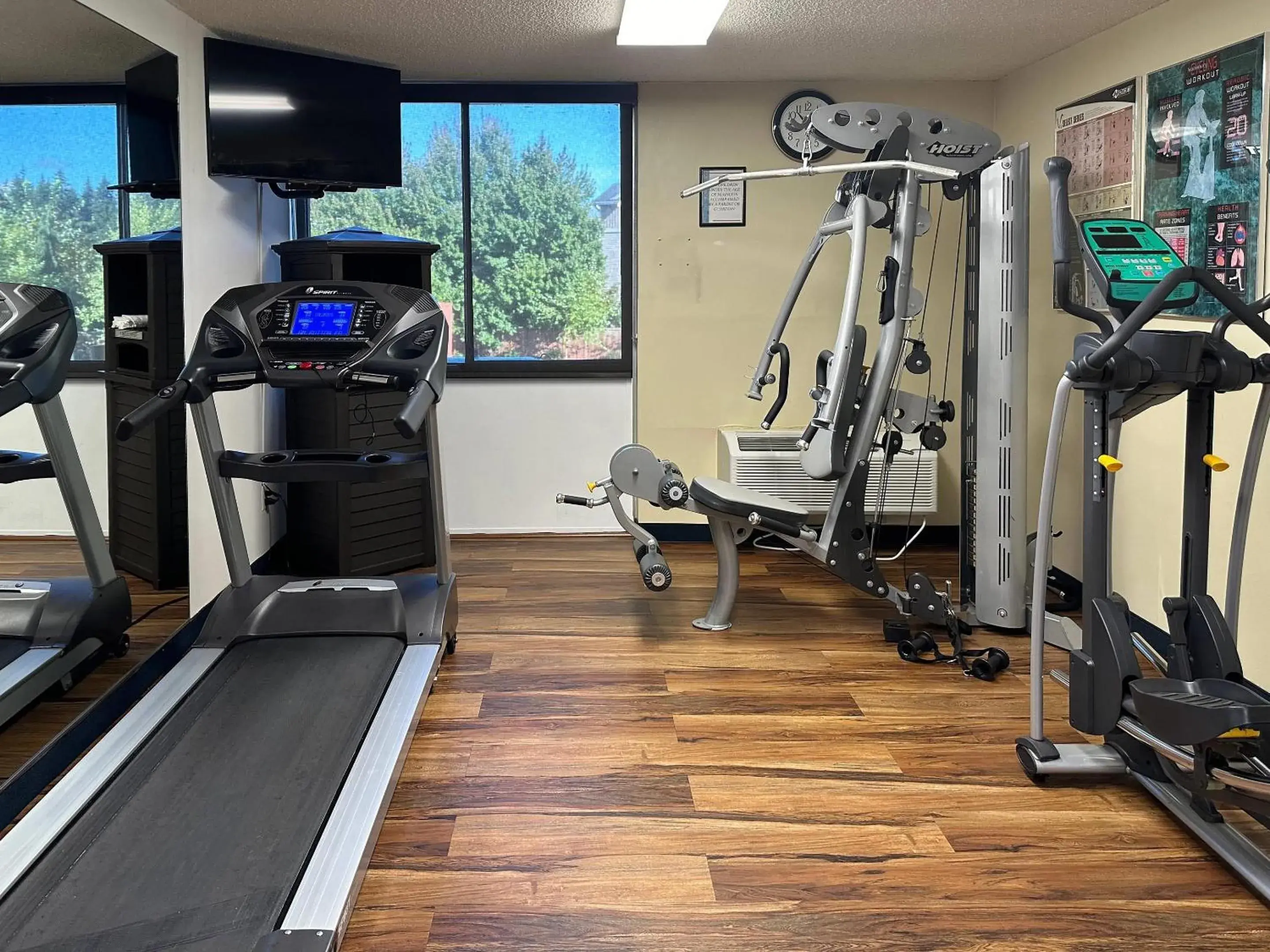 Fitness centre/facilities in Quality Inn & Suites Everett Fitness centre/facilities in Quality Inn & Suites Everett