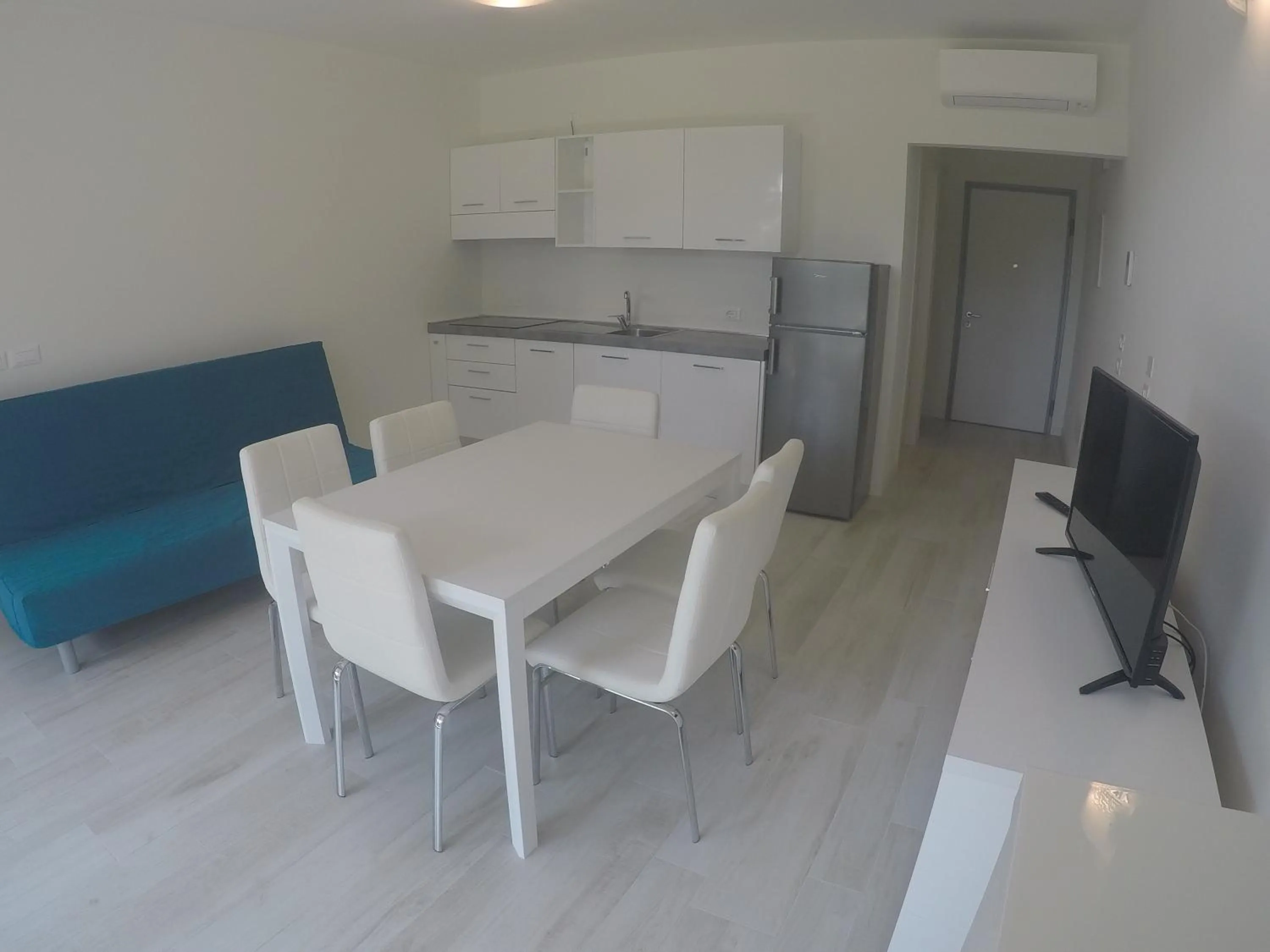 Kitchen or kitchenette in Mare Incanto - Agenzia Cocal