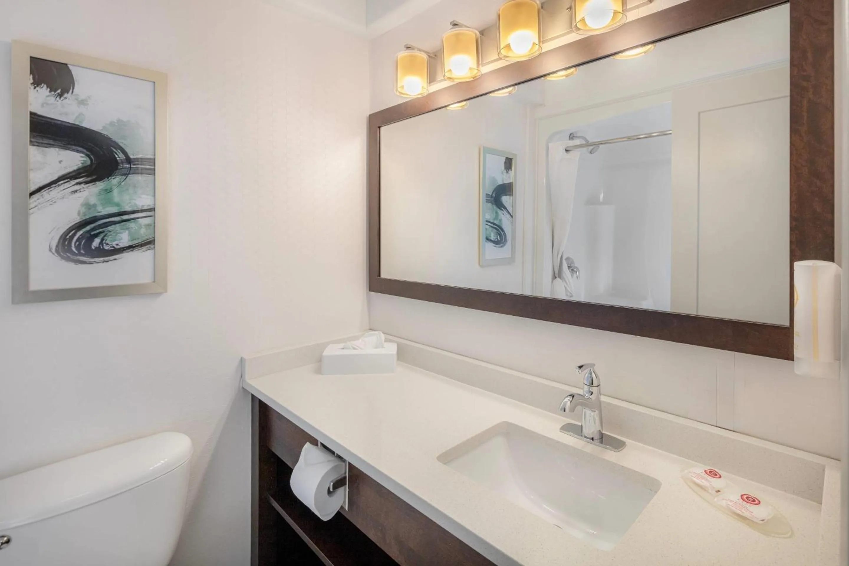 Bedroom in Comfort Inn