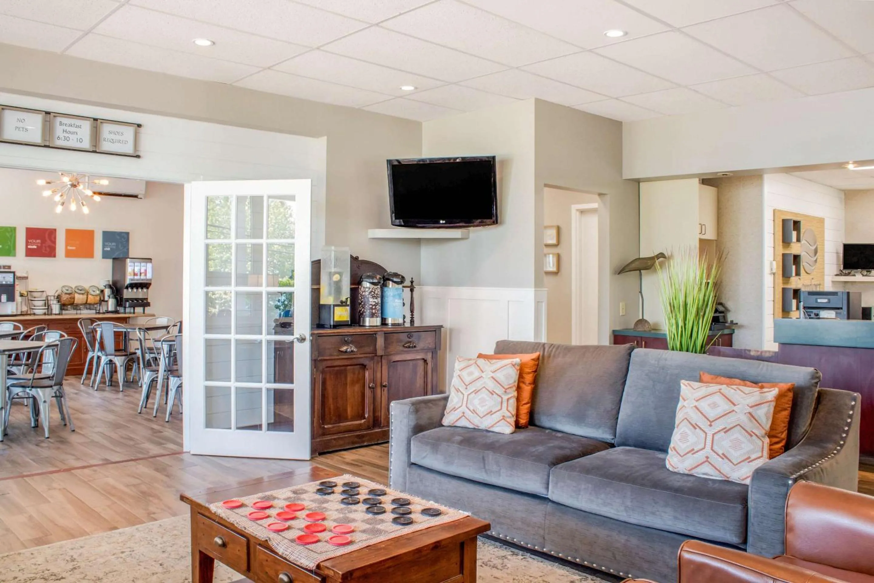 Lobby or reception in Comfort Inn