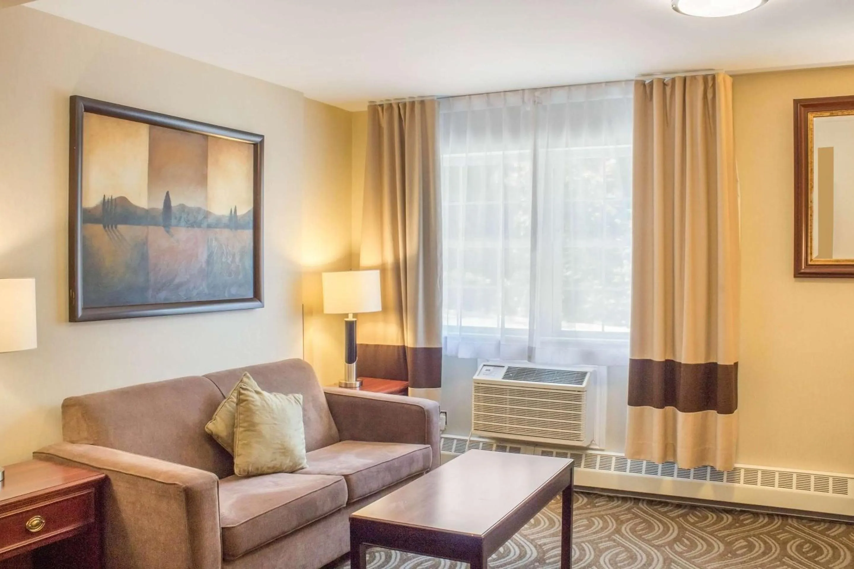 Bedroom in Comfort Inn