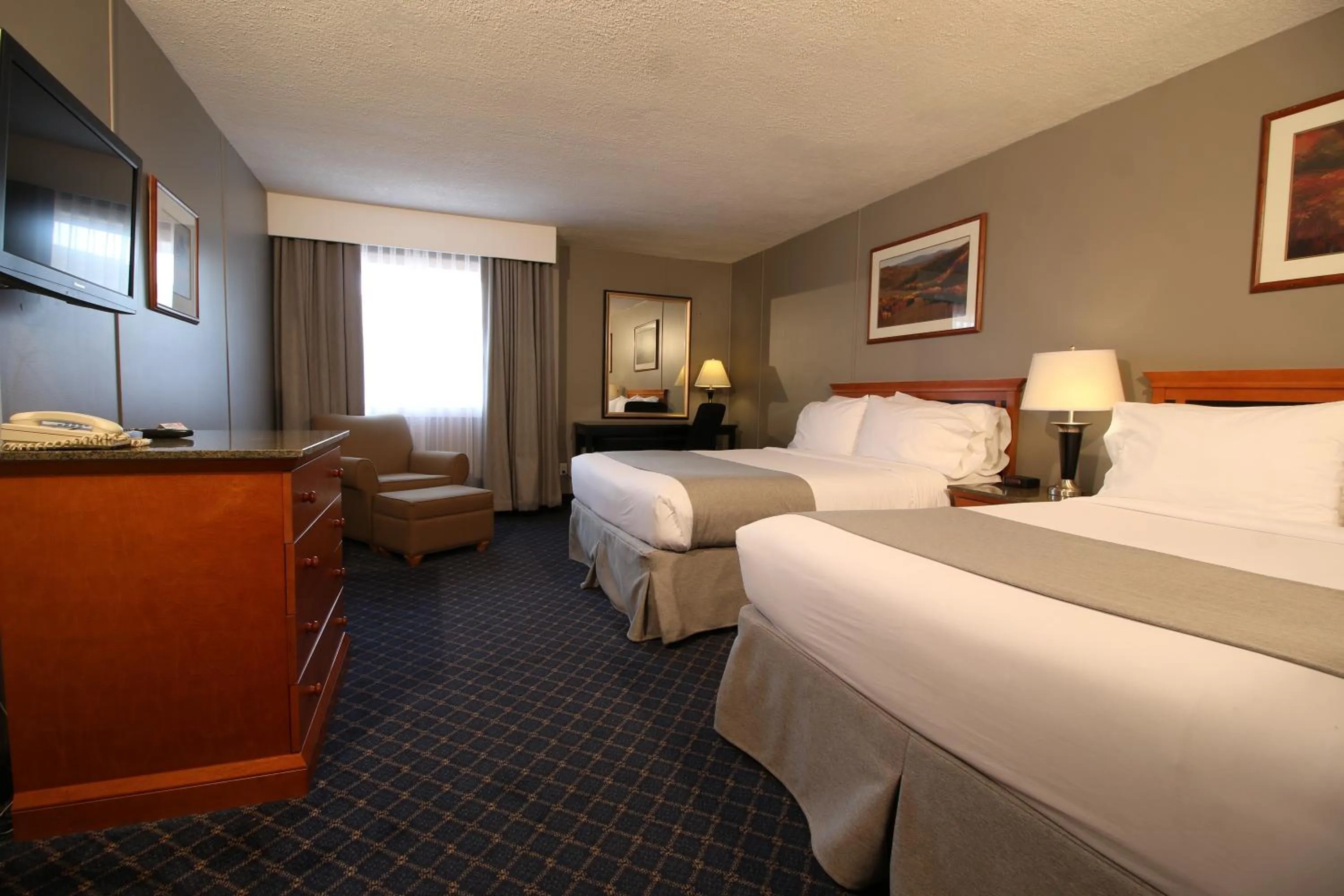 Bed in Clarion Pointe