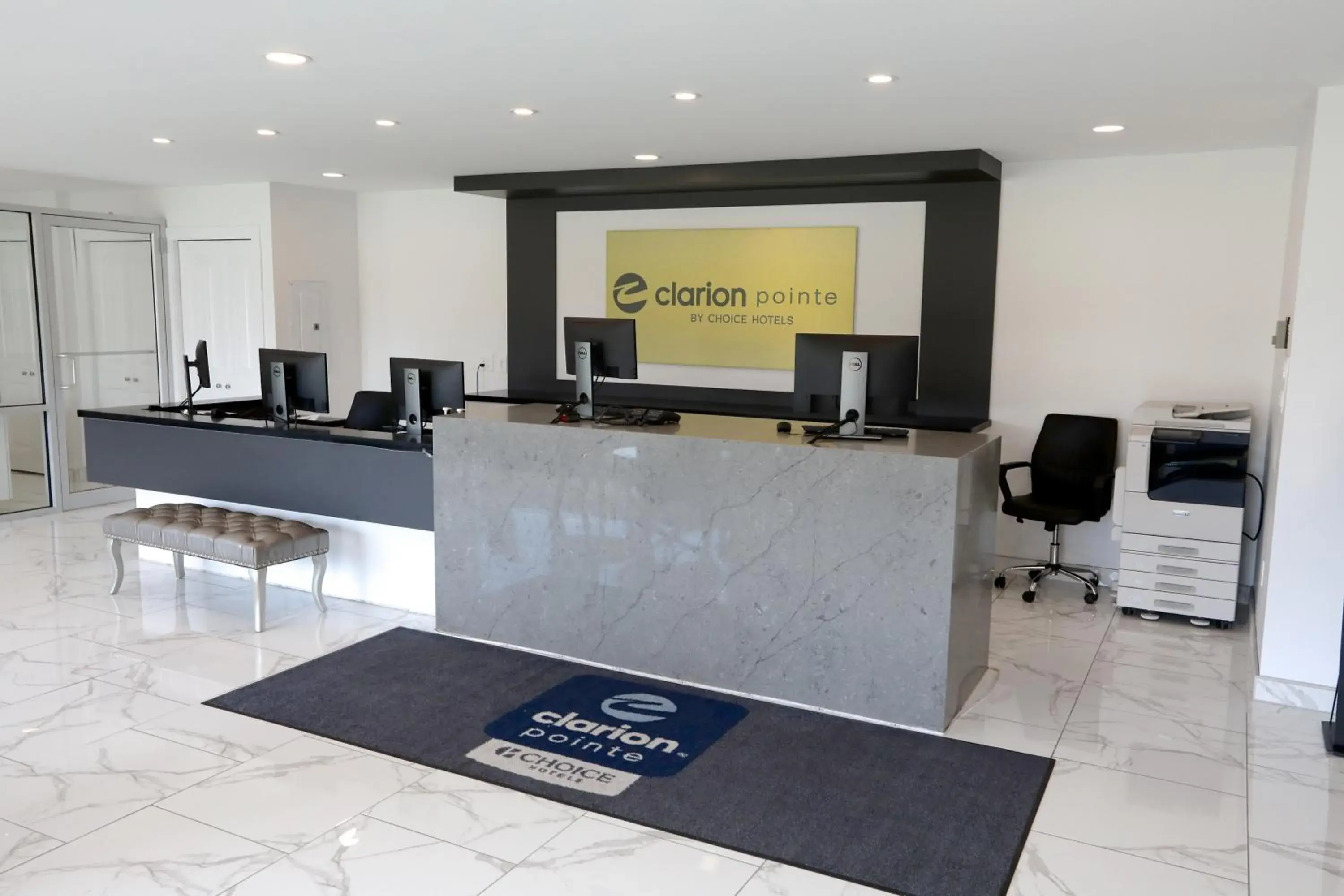 Property building in Clarion Pointe Property building in Clarion Pointe