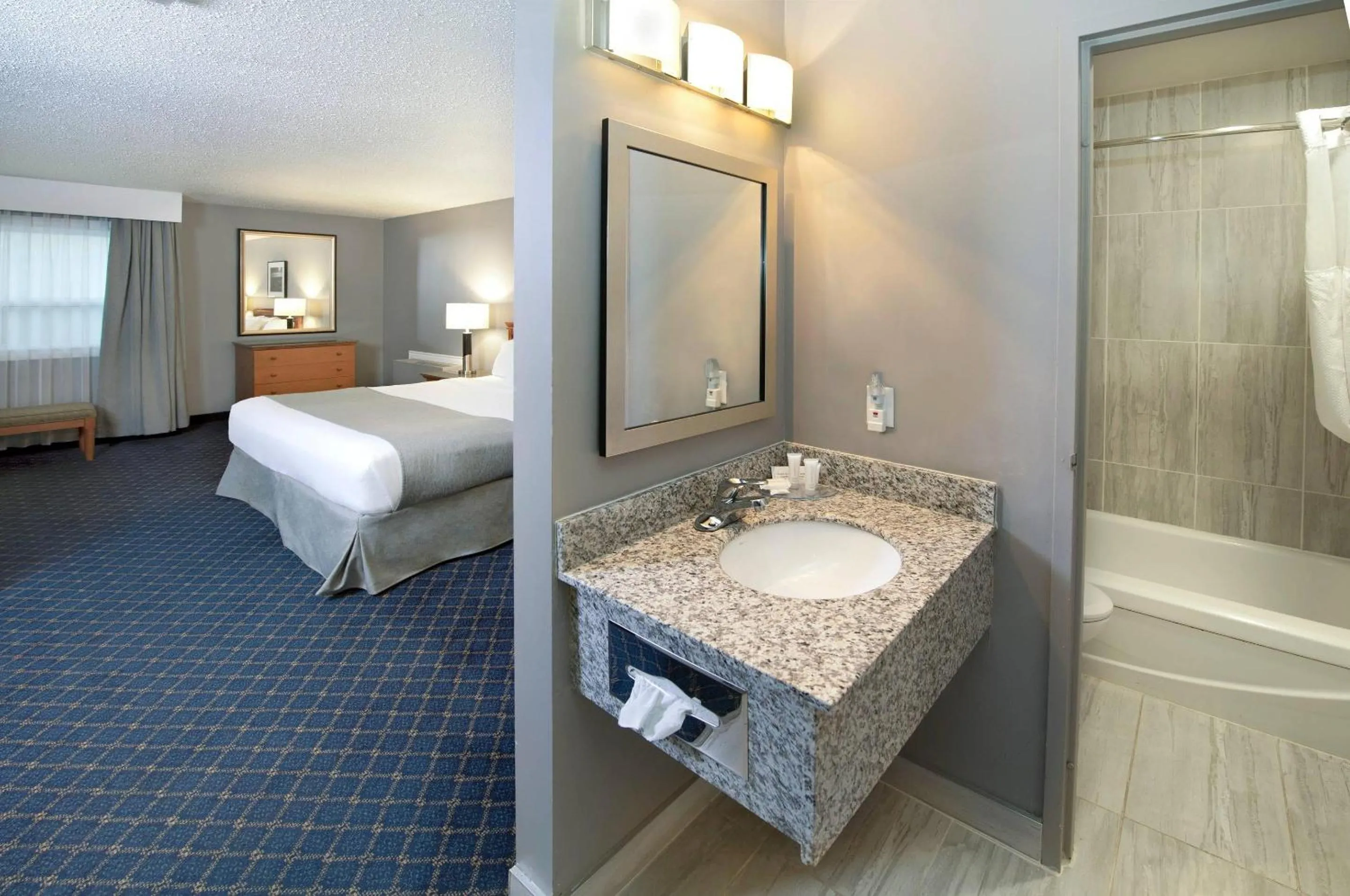 Bedroom, Bed in Clarion Pointe