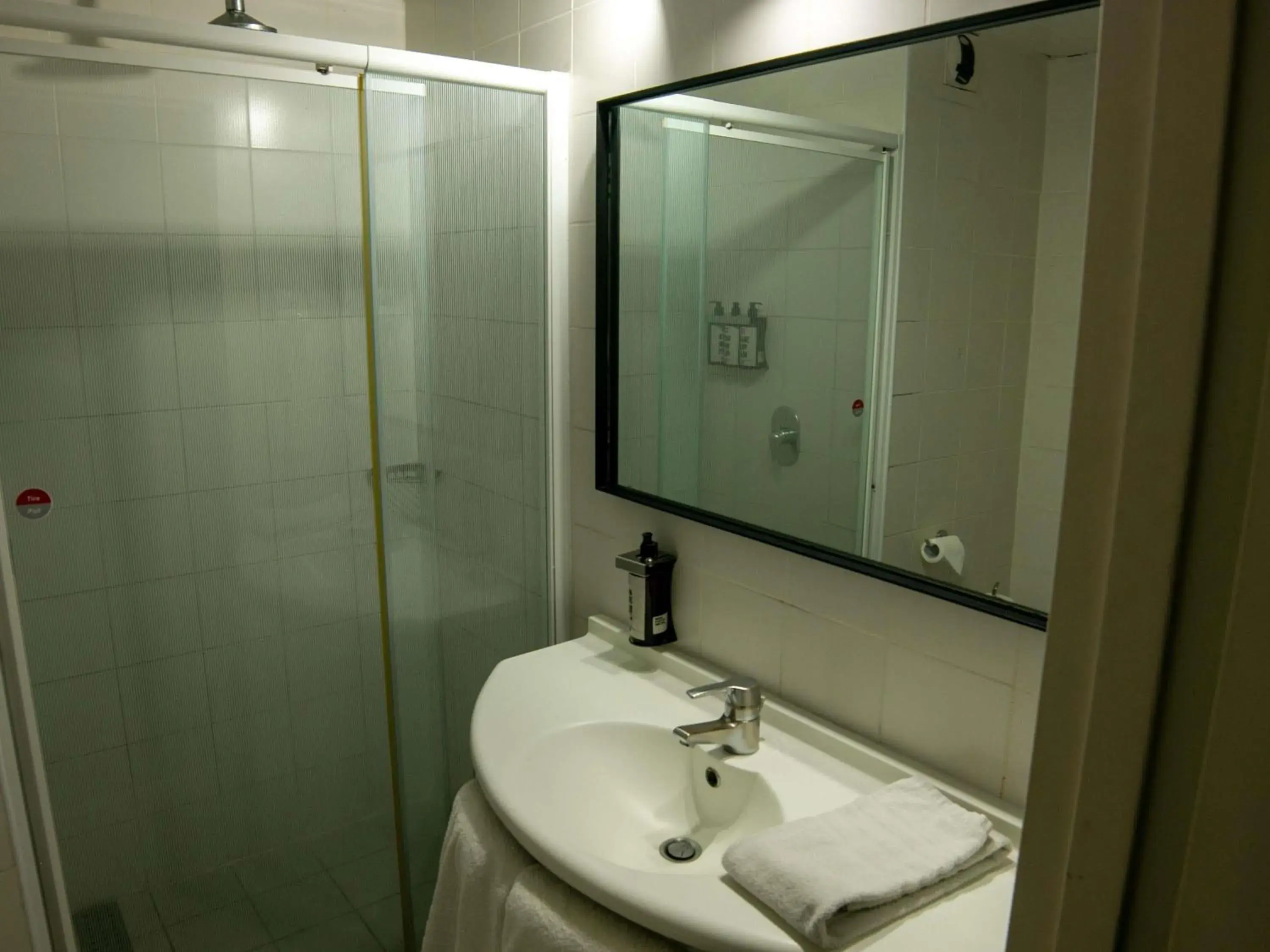 Bedroom in ibis Mendoza Bedroom in ibis Mendoza