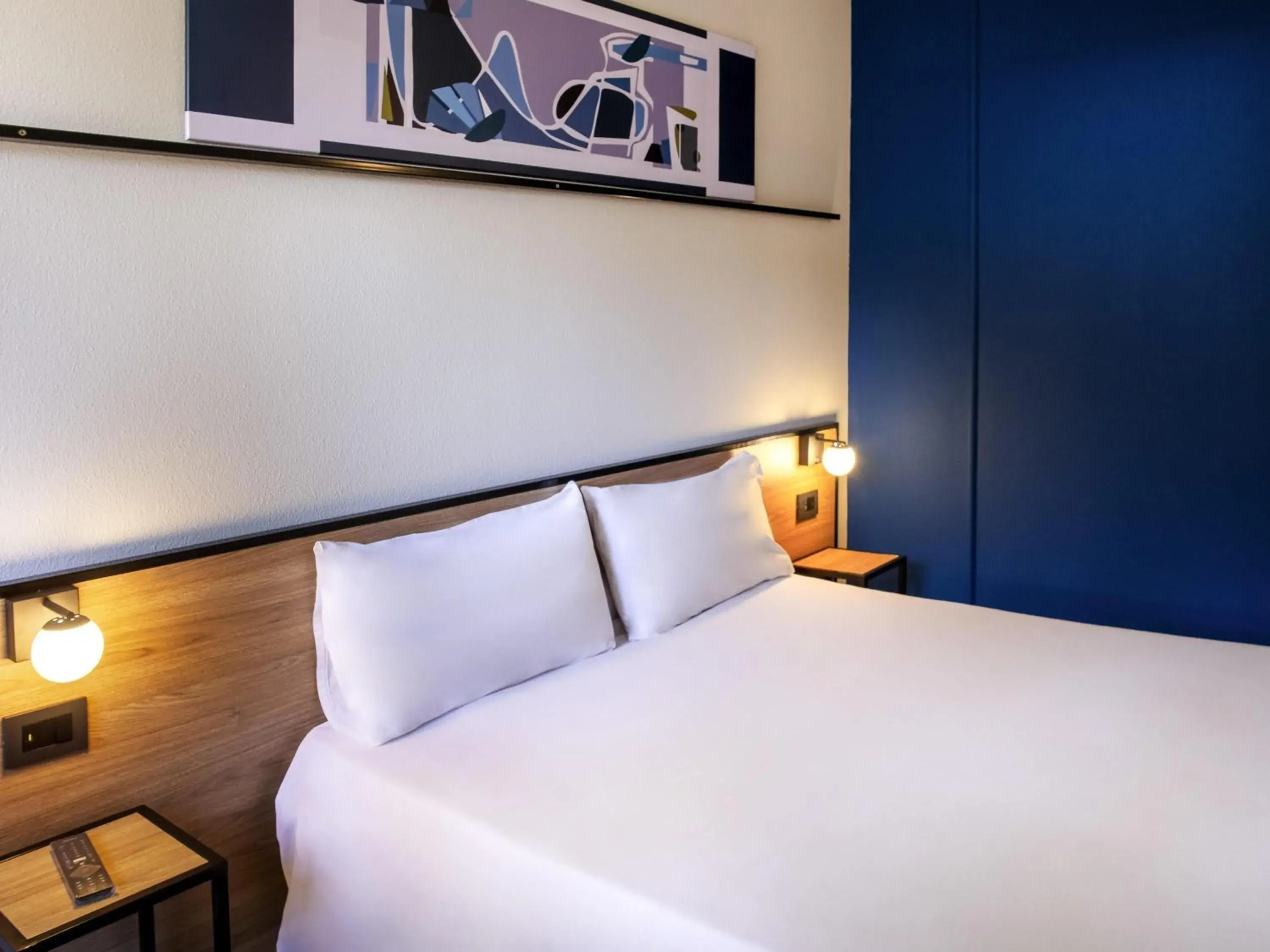 Bedroom, Bed in ibis Mendoza Bedroom, Bed in ibis Mendoza