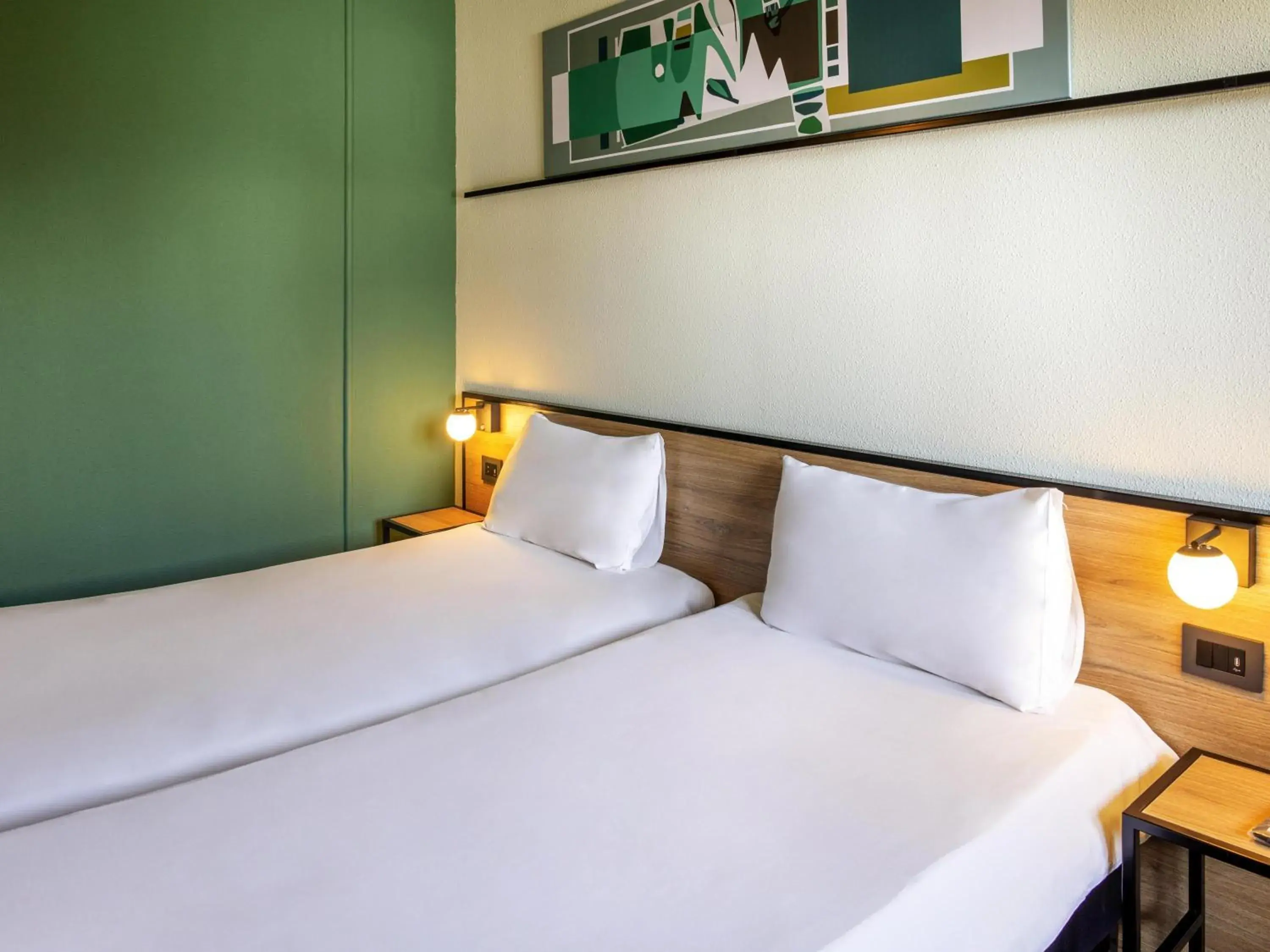 Bedroom, Bed in ibis Mendoza Bedroom, Bed in ibis Mendoza