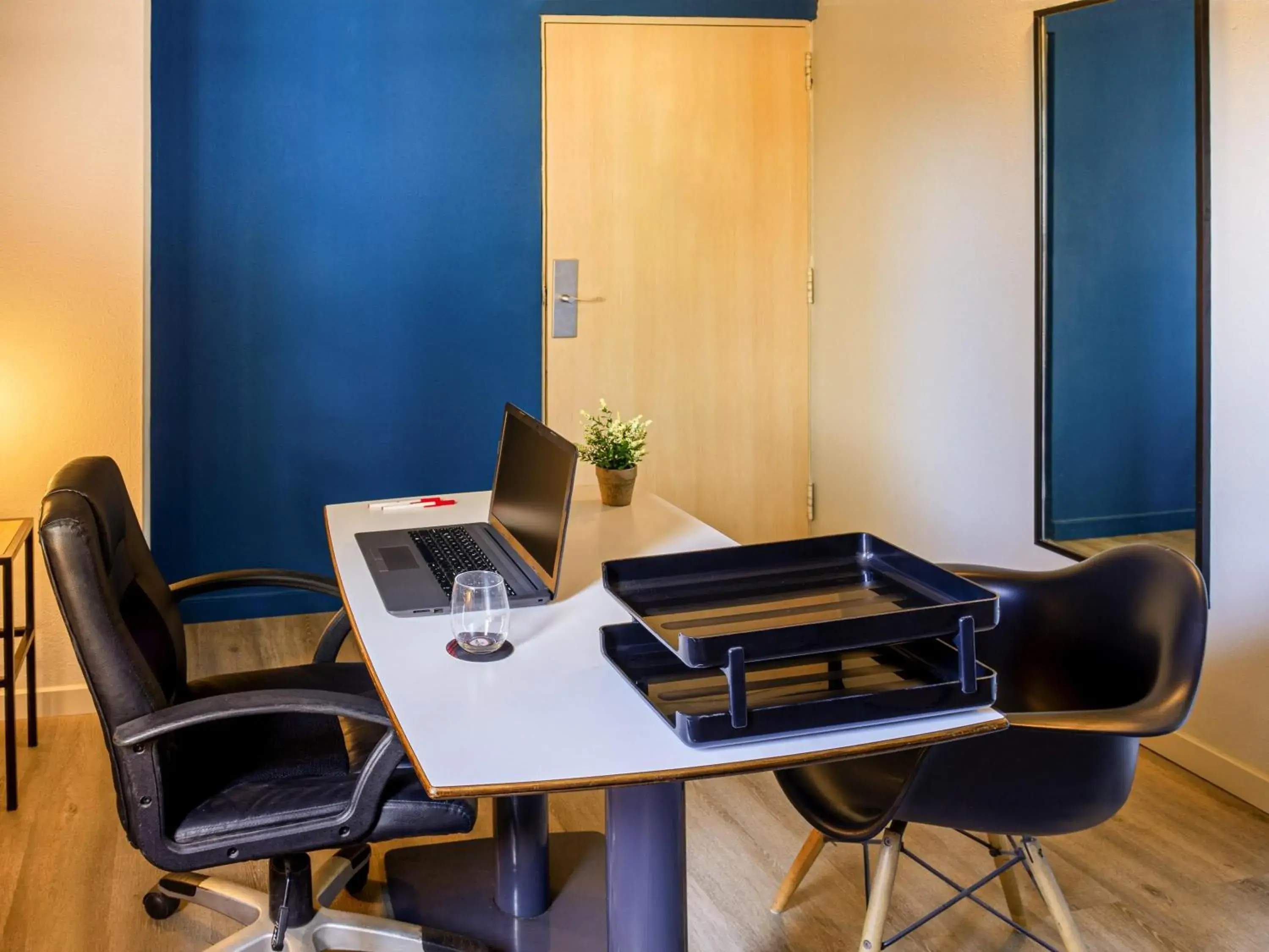 Bedroom in ibis Mendoza Bedroom in ibis Mendoza