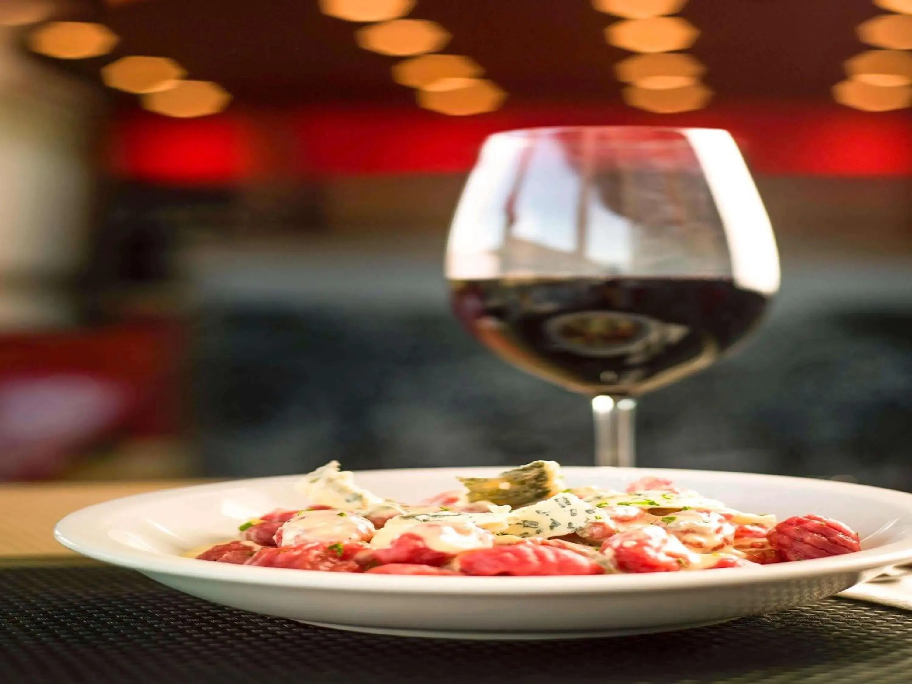 Restaurant/places to eat in ibis Mendoza Restaurant/places to eat in ibis Mendoza