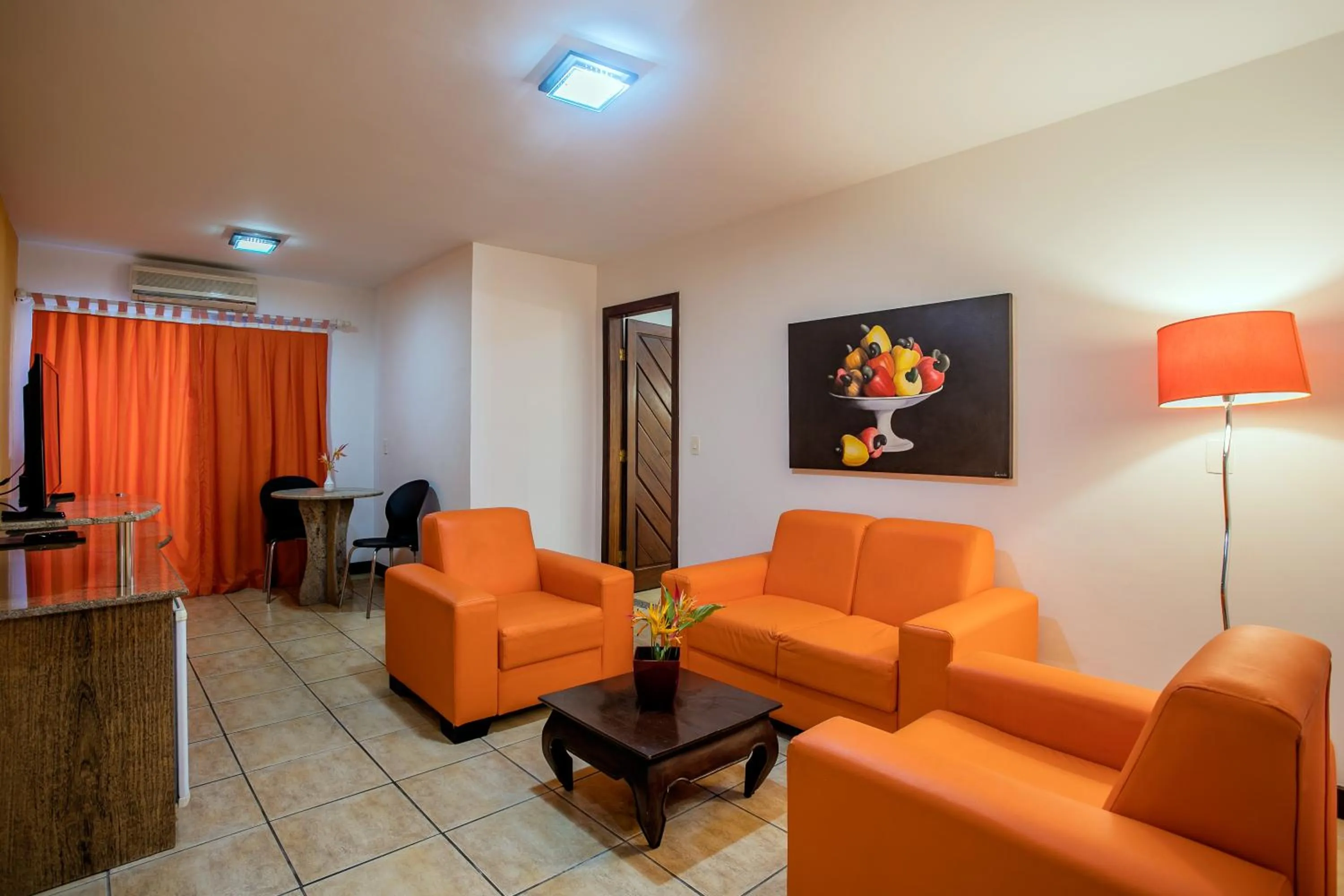 TV and multimedia in Brisa da Praia Park Hotel