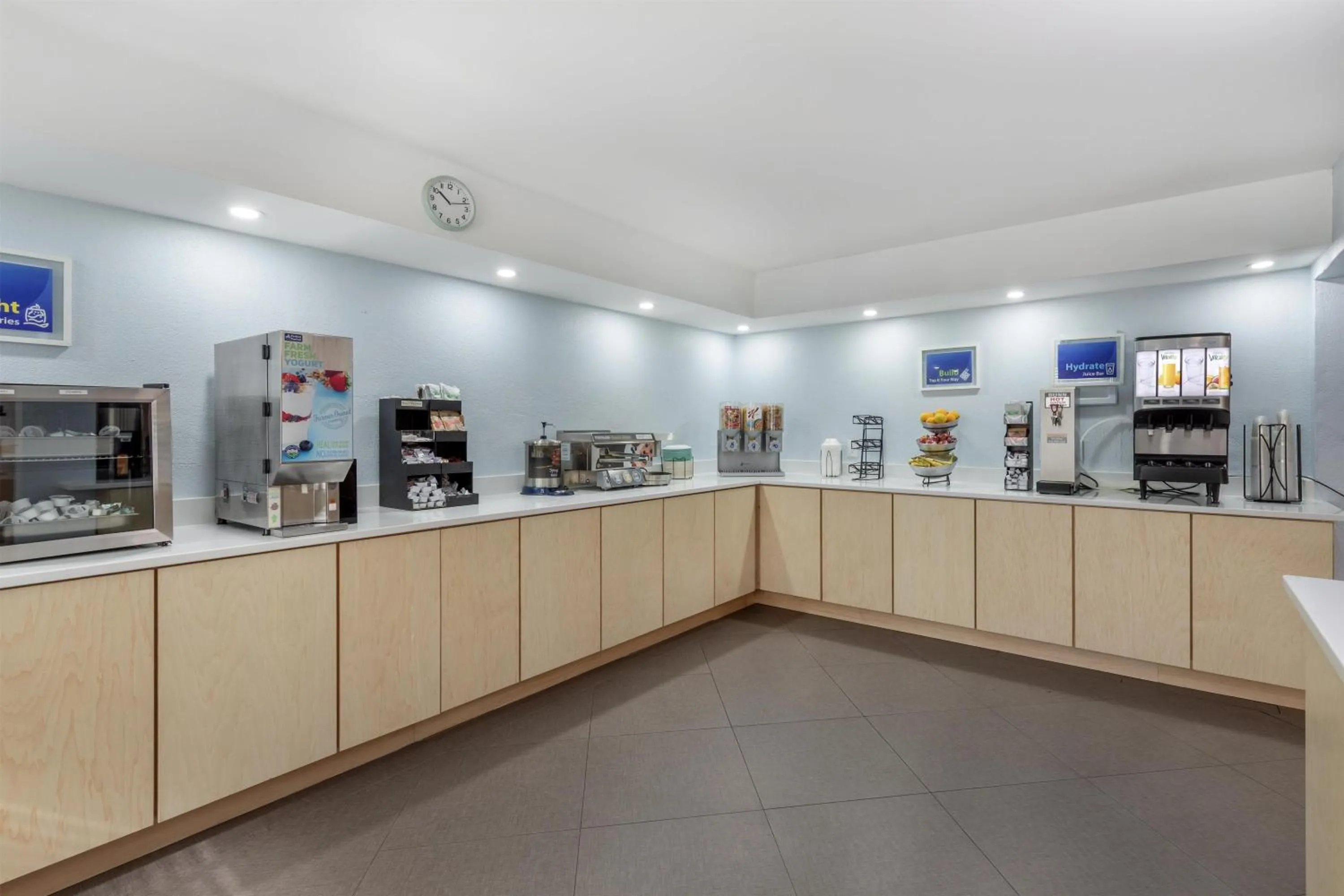 Breakfast in Best Western Palm Beach Lakes