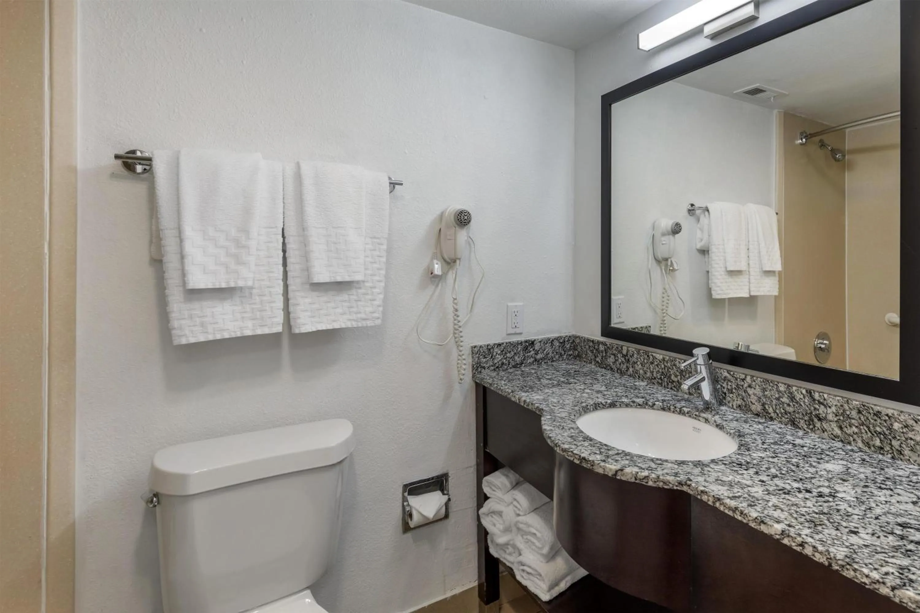 Bathroom in Best Western Palm Beach Lakes