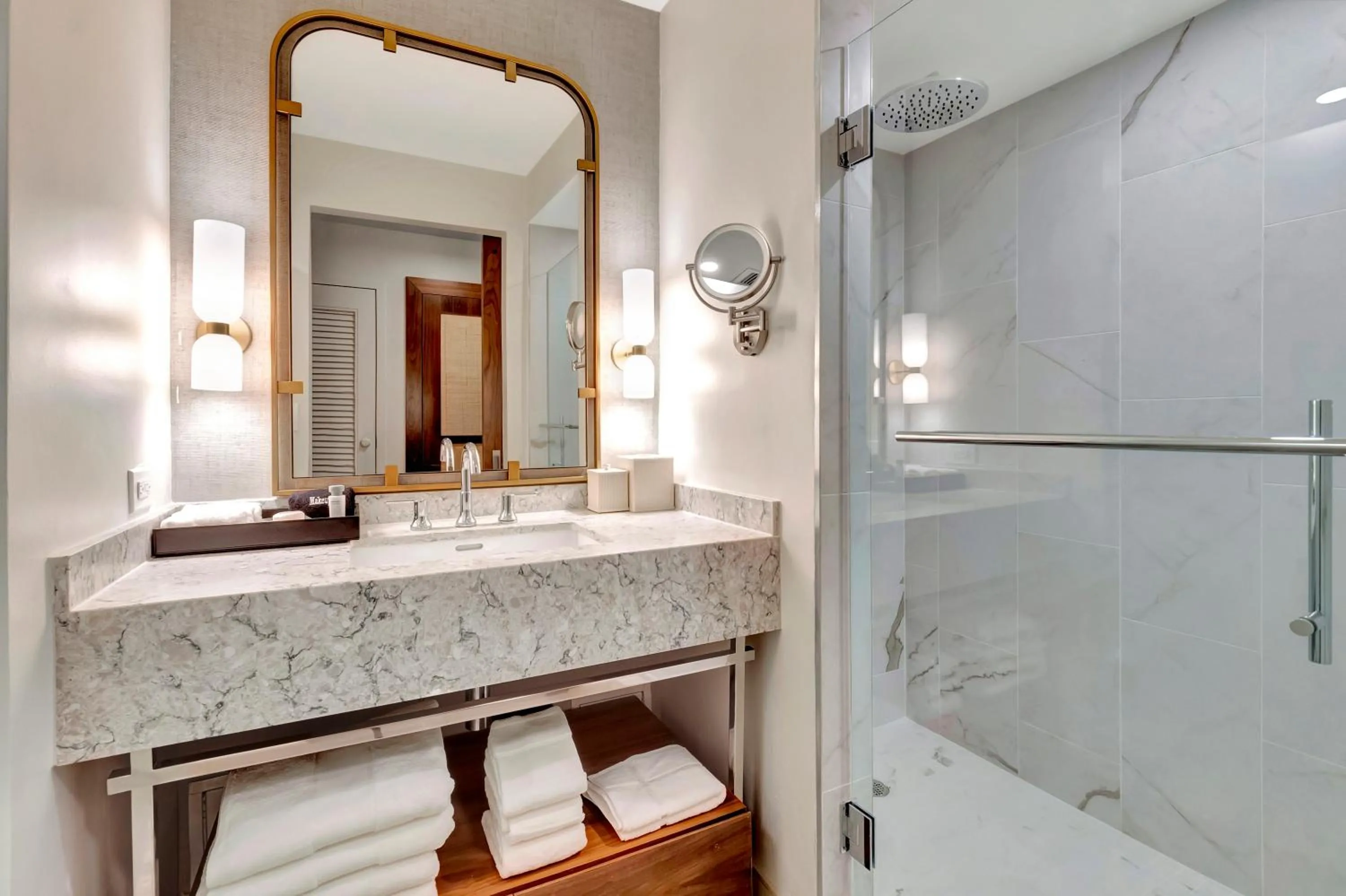 Bathroom in Tideline Palm Beach Ocean Resort and Spa