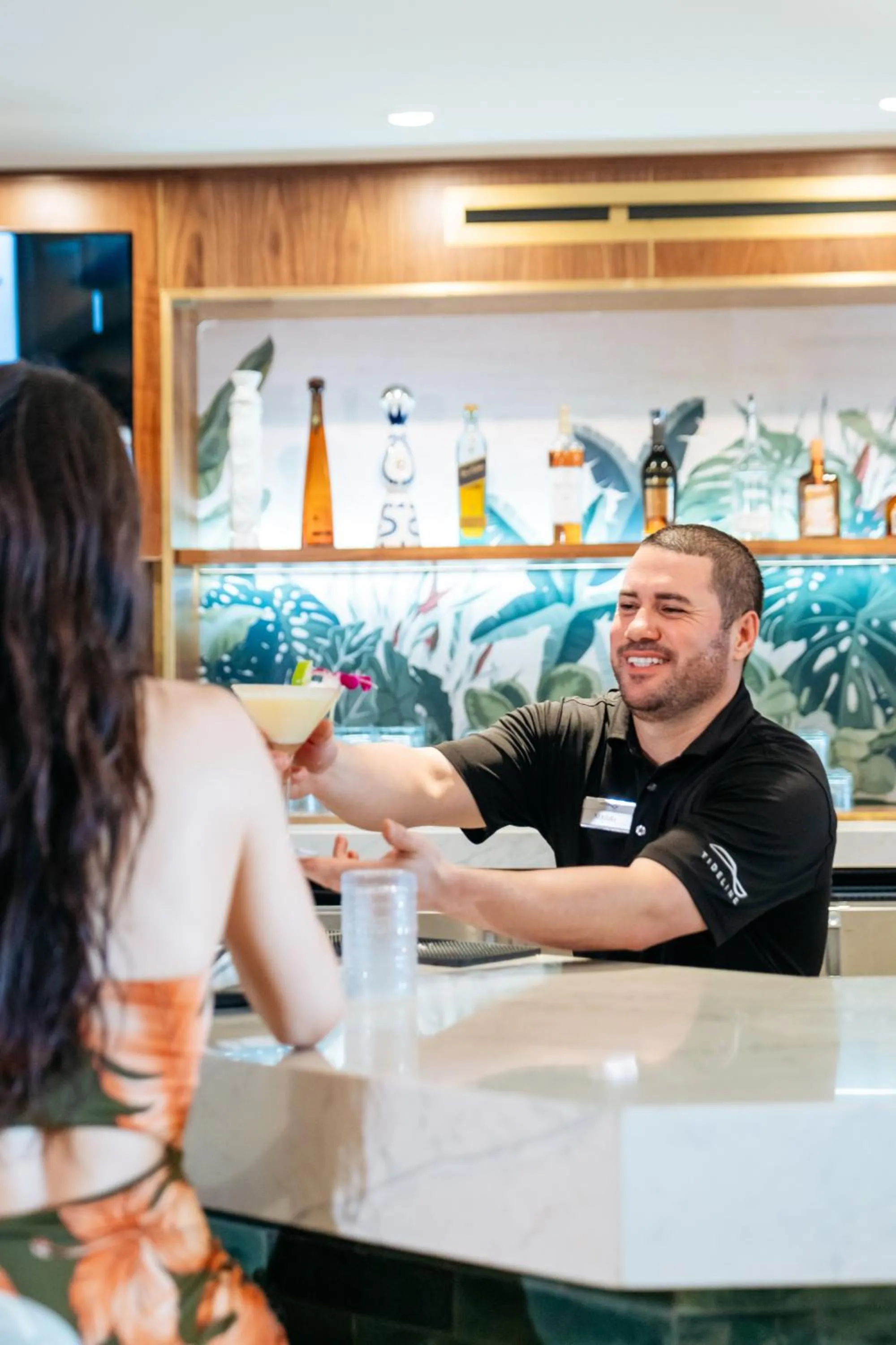 Lounge or bar in Tideline Palm Beach Ocean Resort and Spa