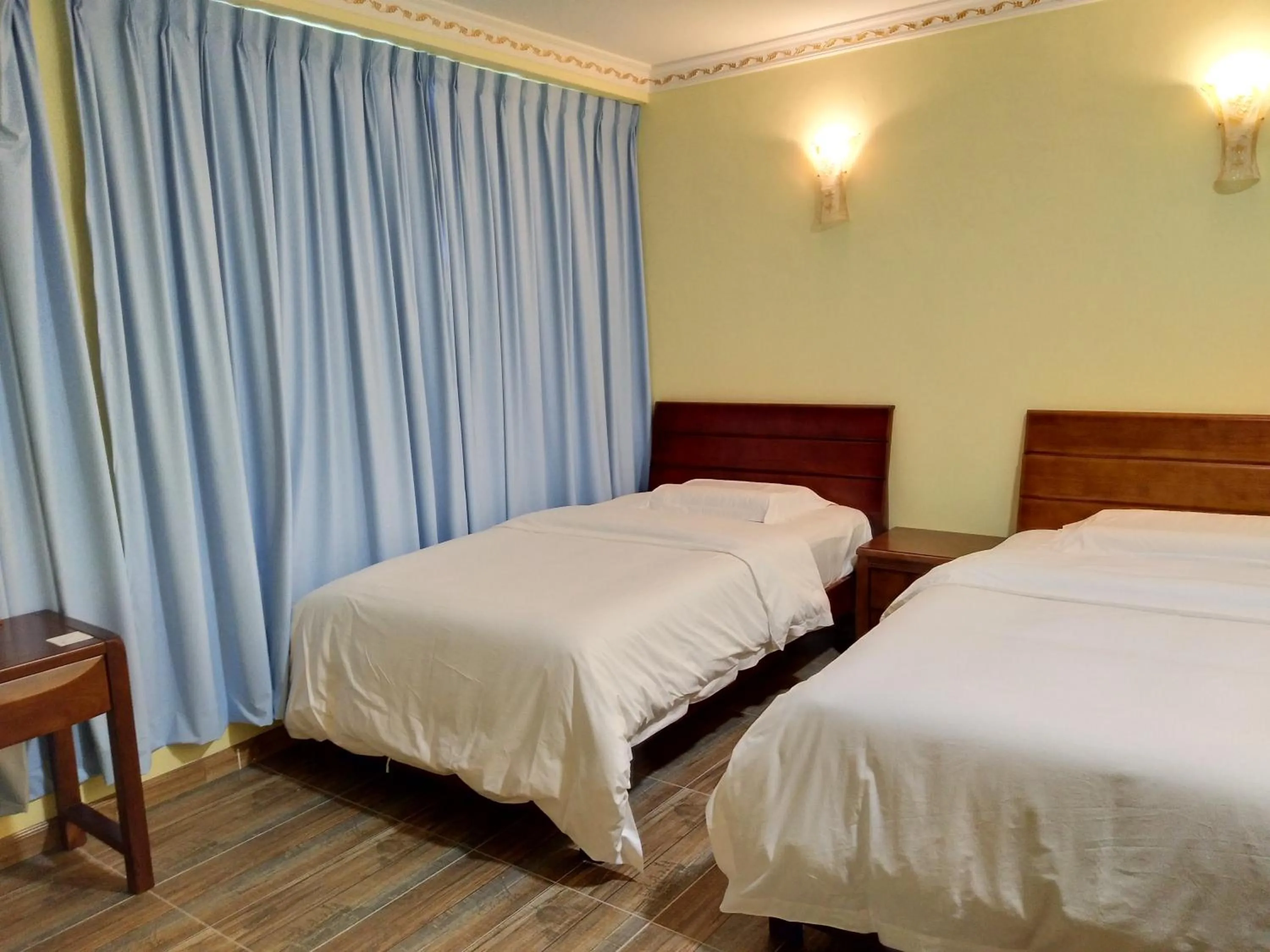 Bed in Uncle Ho Motel