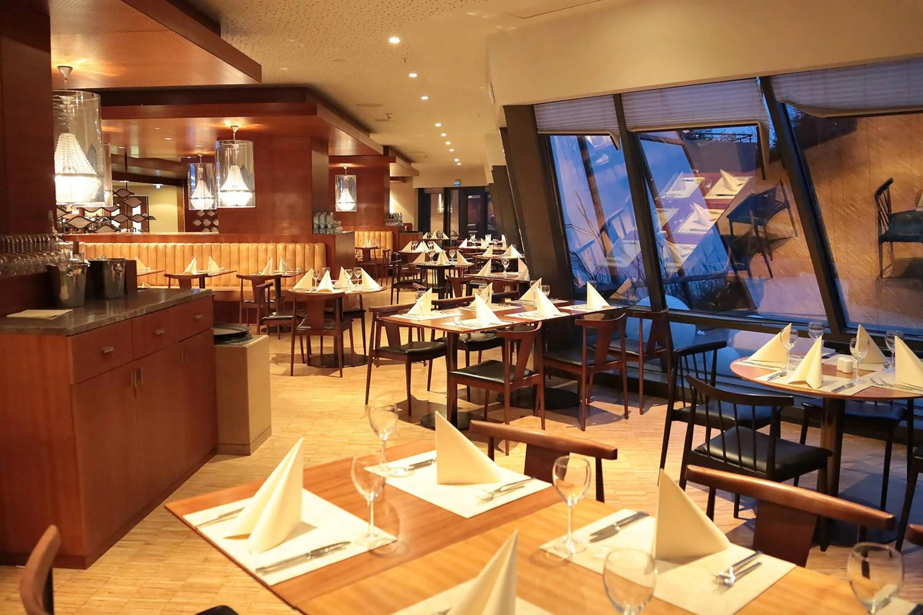 Restaurant/places to eat in Sheraton Istanbul Atakoy Hotel