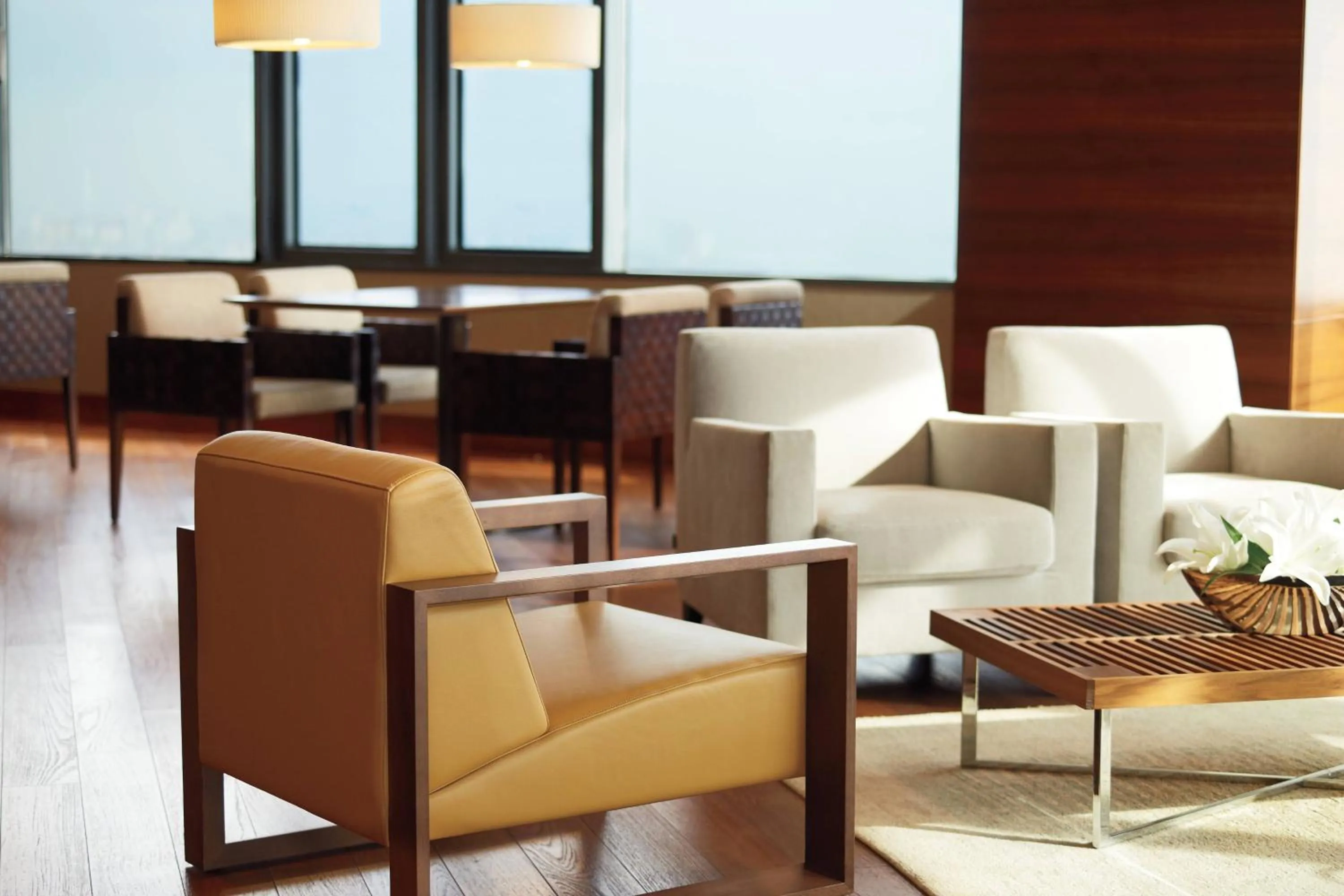Lounge or bar in Sheraton Istanbul Atakoy Hotel