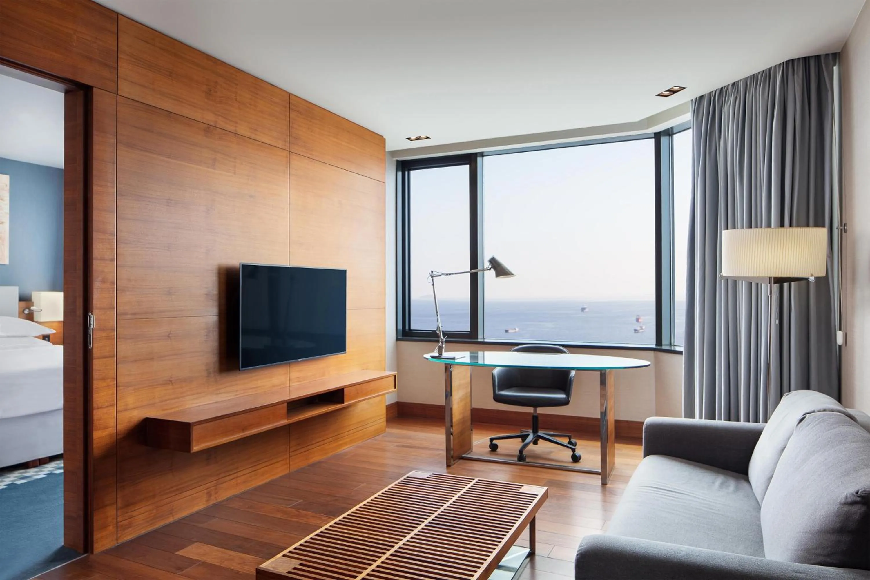 Photo of the whole room in Sheraton Istanbul Atakoy Hotel