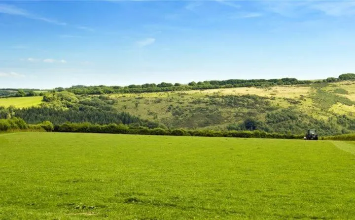 Property building in Zeal Farm