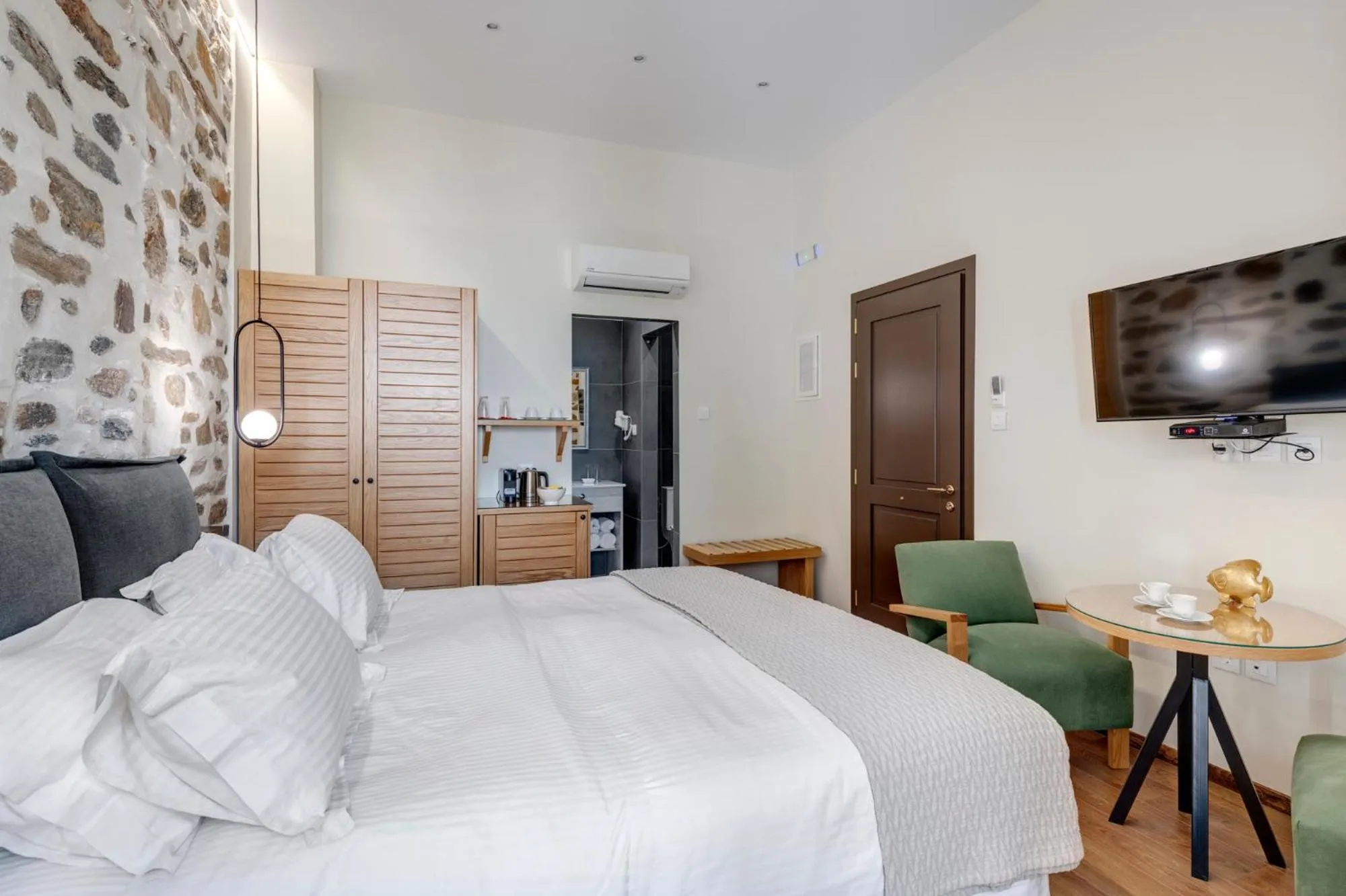 Bedroom, Bed in 1844 Suites Syros