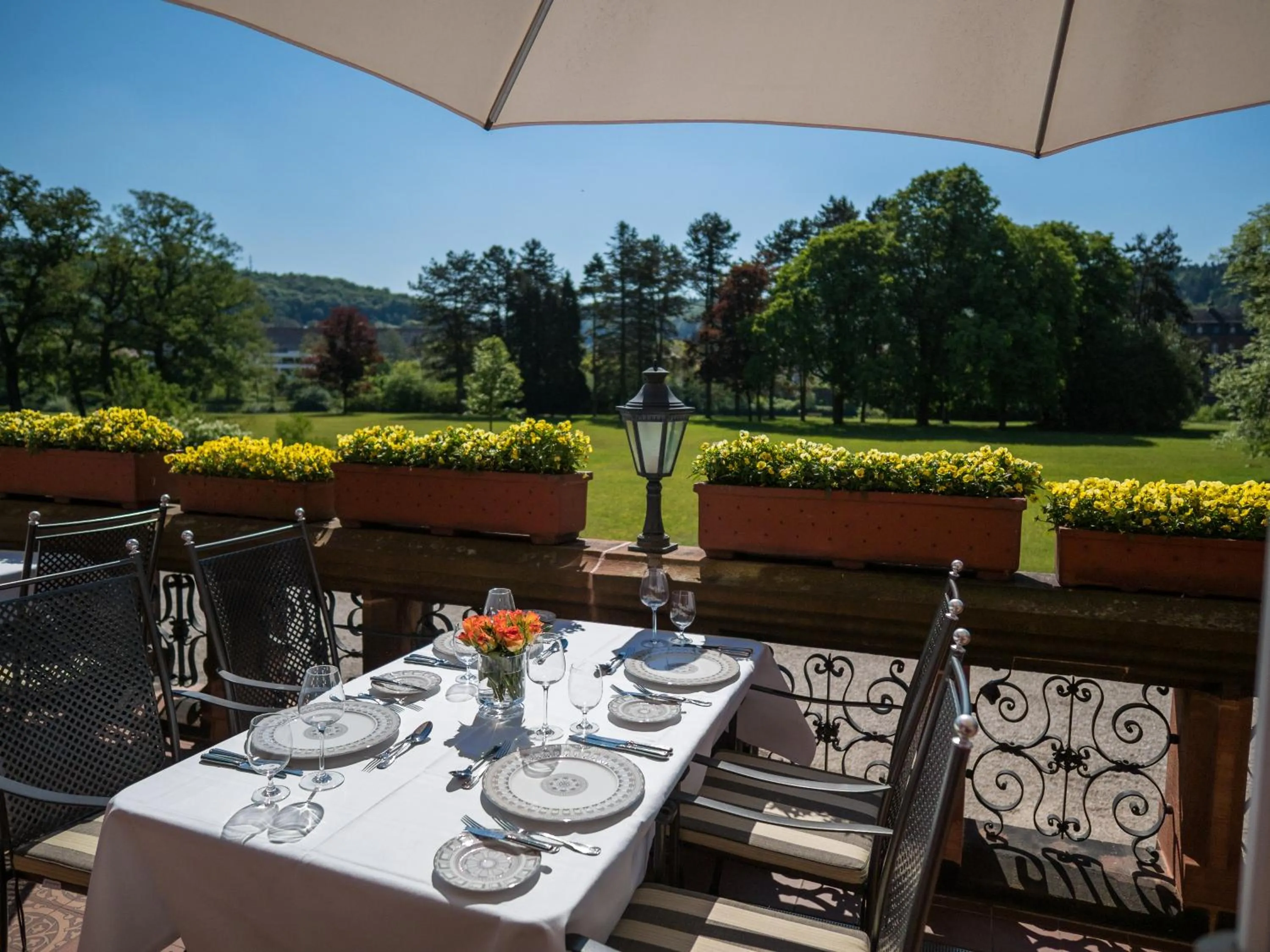 Balcony/Terrace in Gästehaus Schloss Saareck