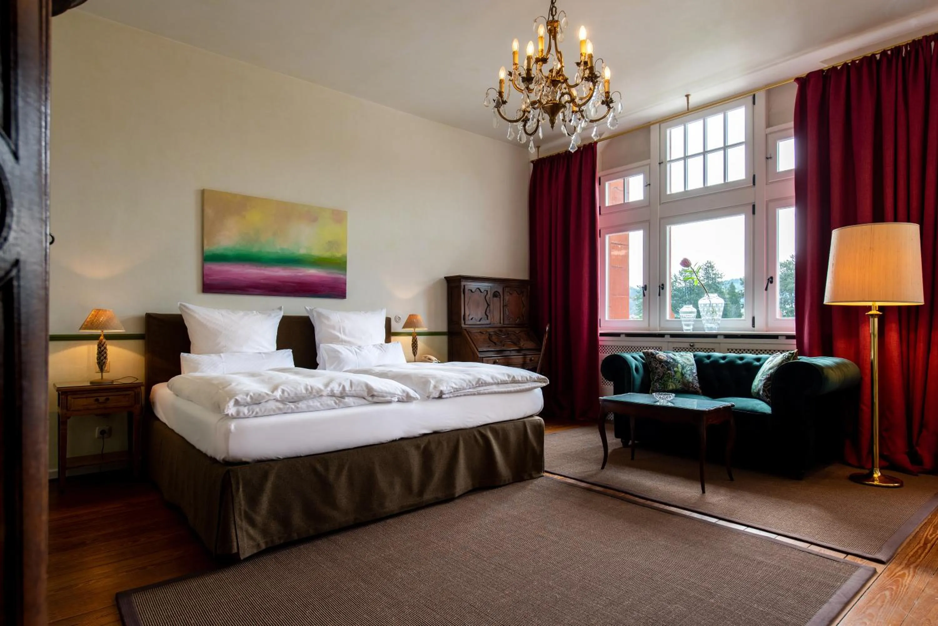 Bedroom, Bed in Gästehaus Schloss Saareck