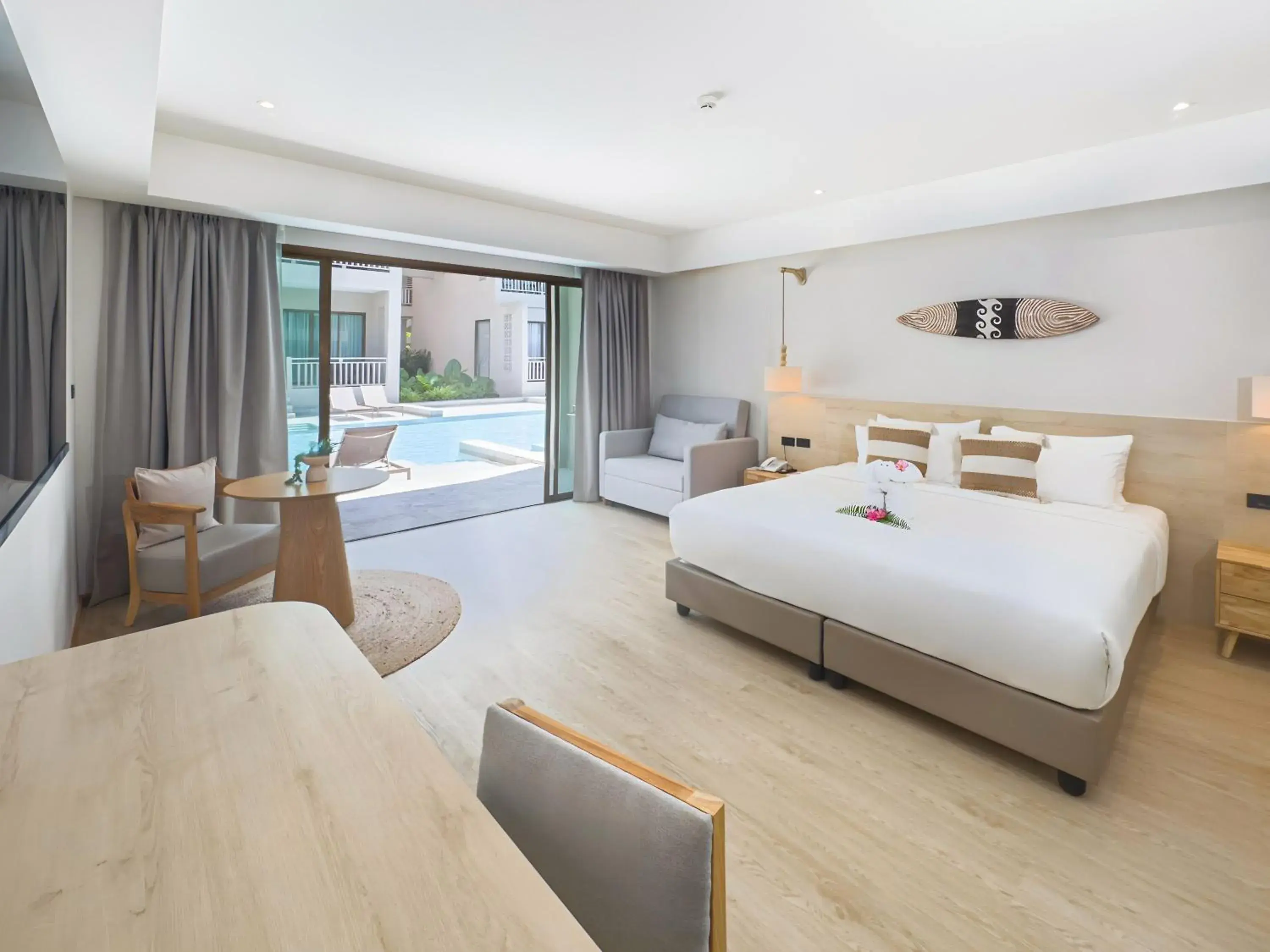 Property building, Bed in Khaolak Emerald Beach Resort and Spa Property building, Bed in Khaolak Emerald Beach Resort and Spa