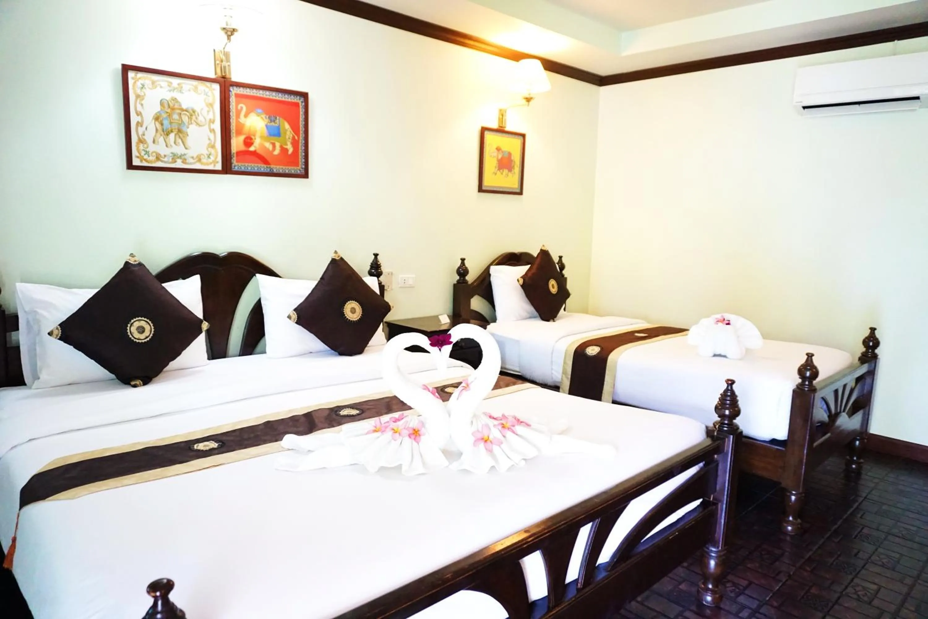 Bedroom, Bed in Lamai Inn 99 Bungalows