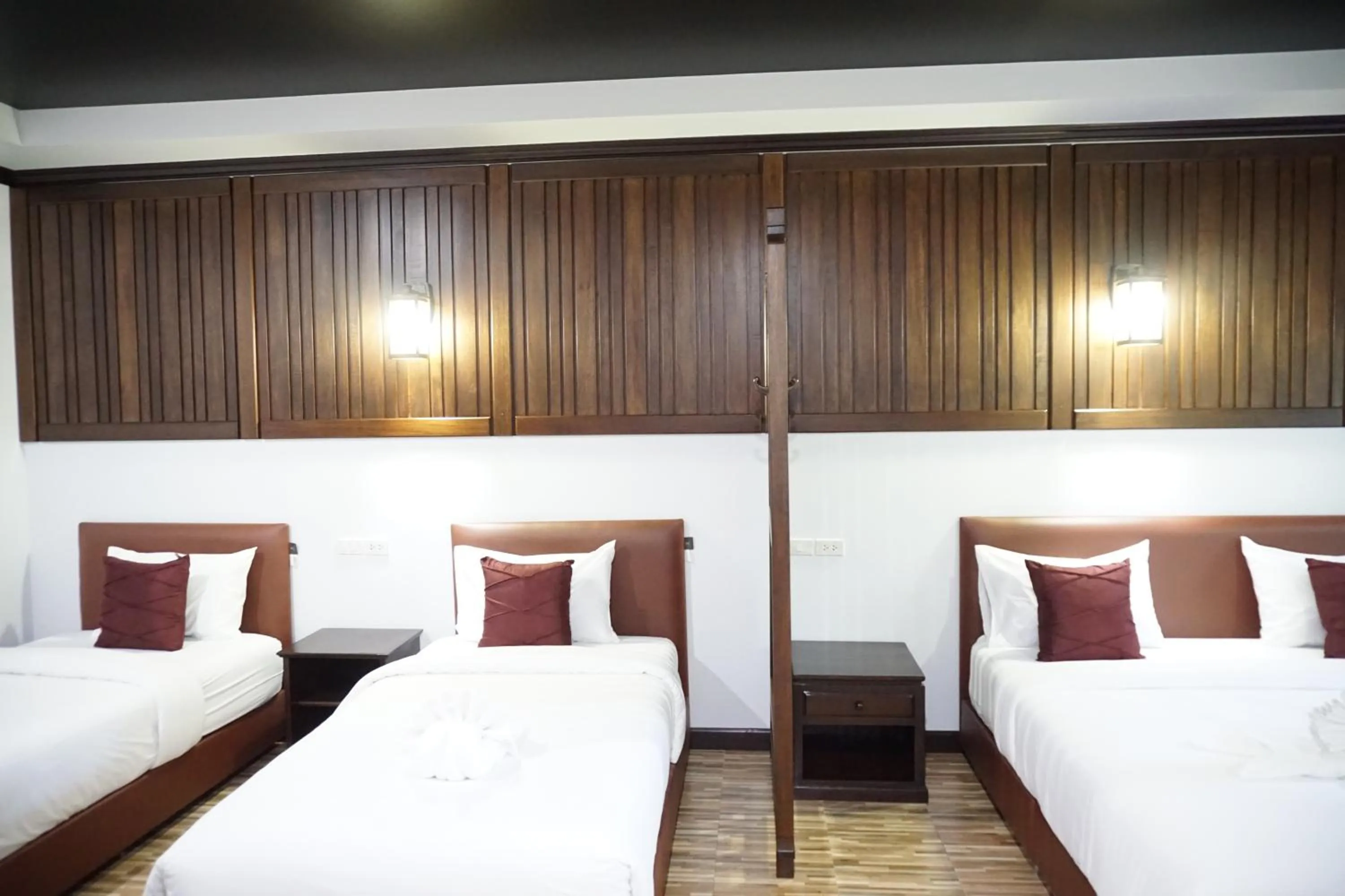 Bedroom, Bed in Lamai Inn 99 Bungalows