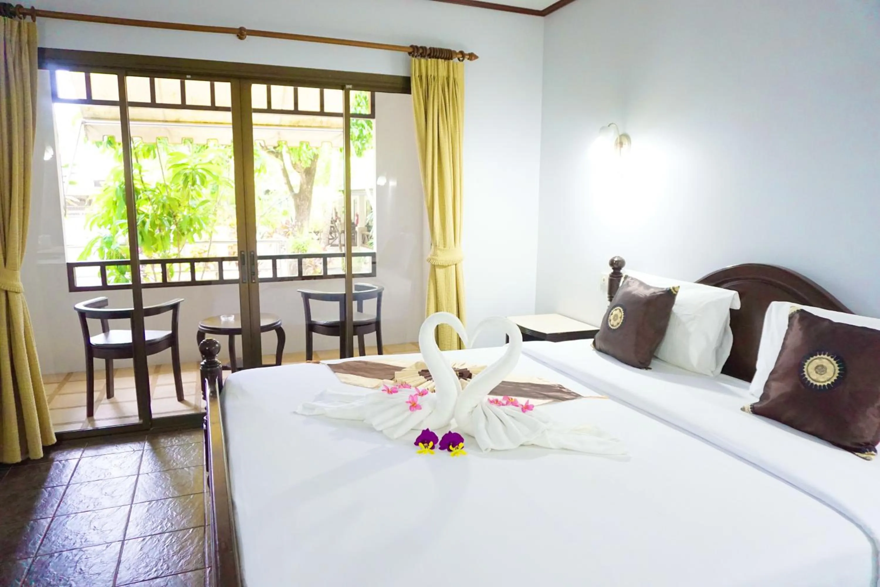 Bedroom, Bed in Lamai Inn 99 Bungalows