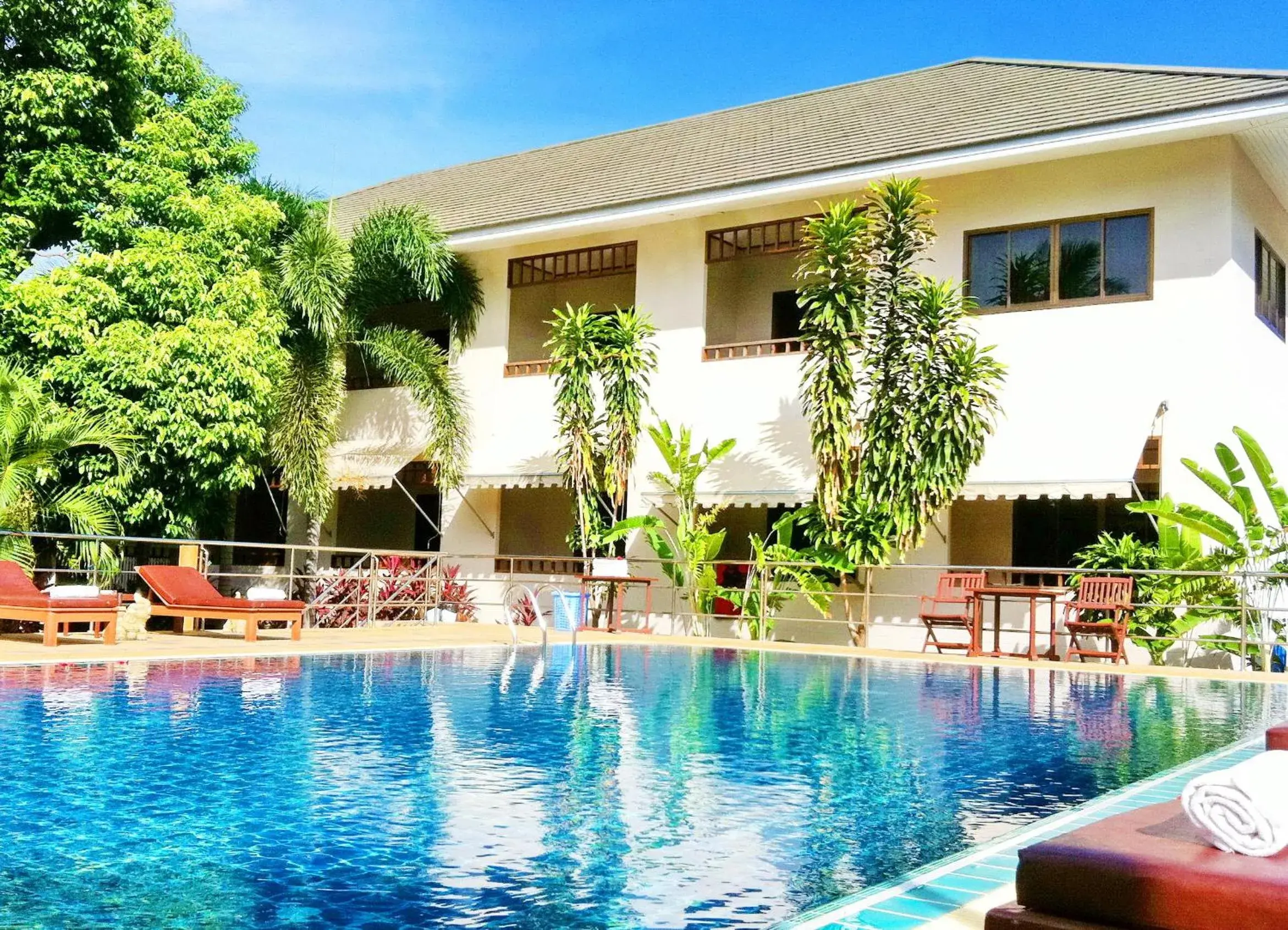 Pool view in Lamai Inn 99 Bungalows Pool view in Lamai Inn 99 Bungalows