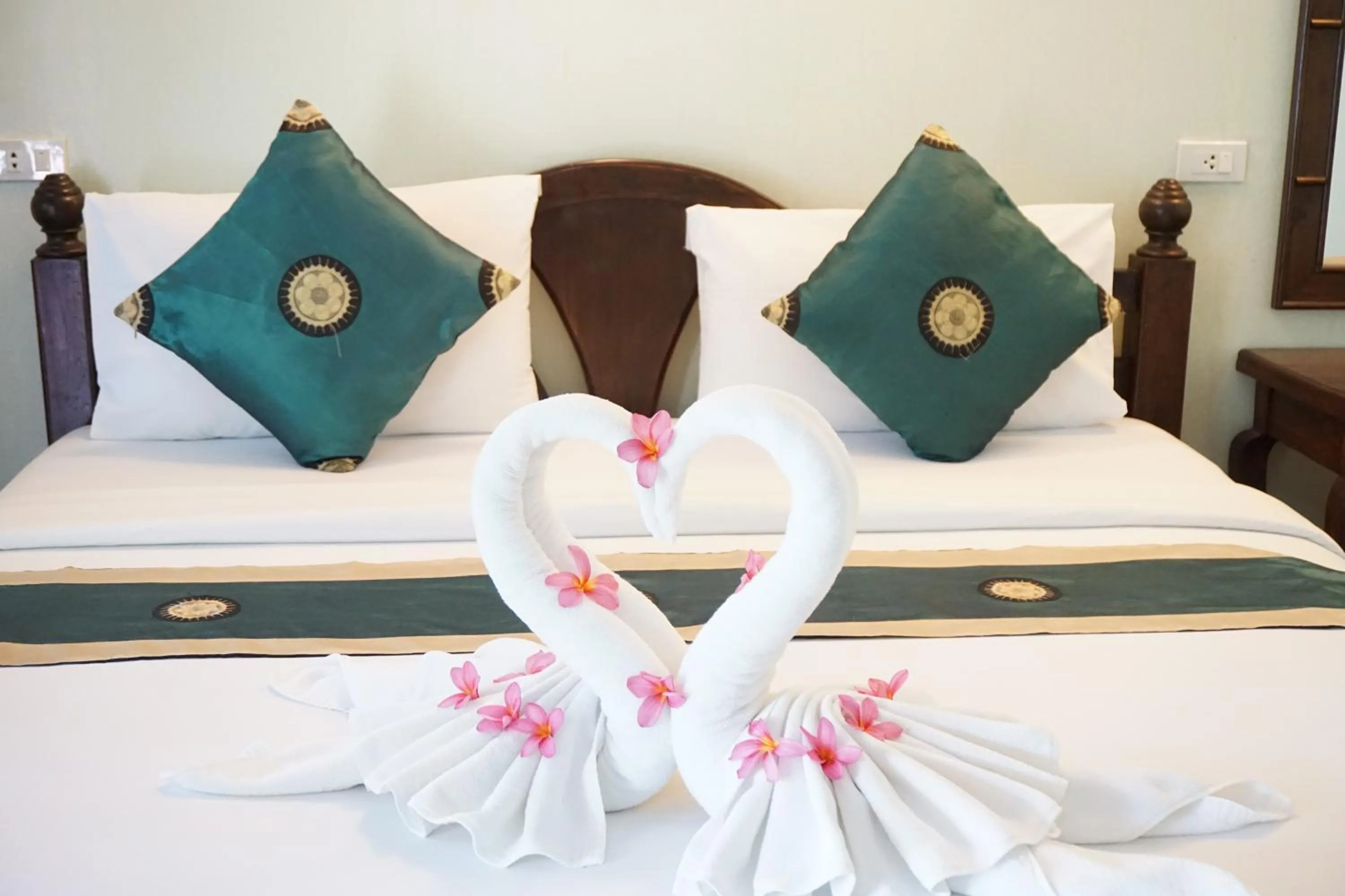 Bedroom, Bed in Lamai Inn 99 Bungalows