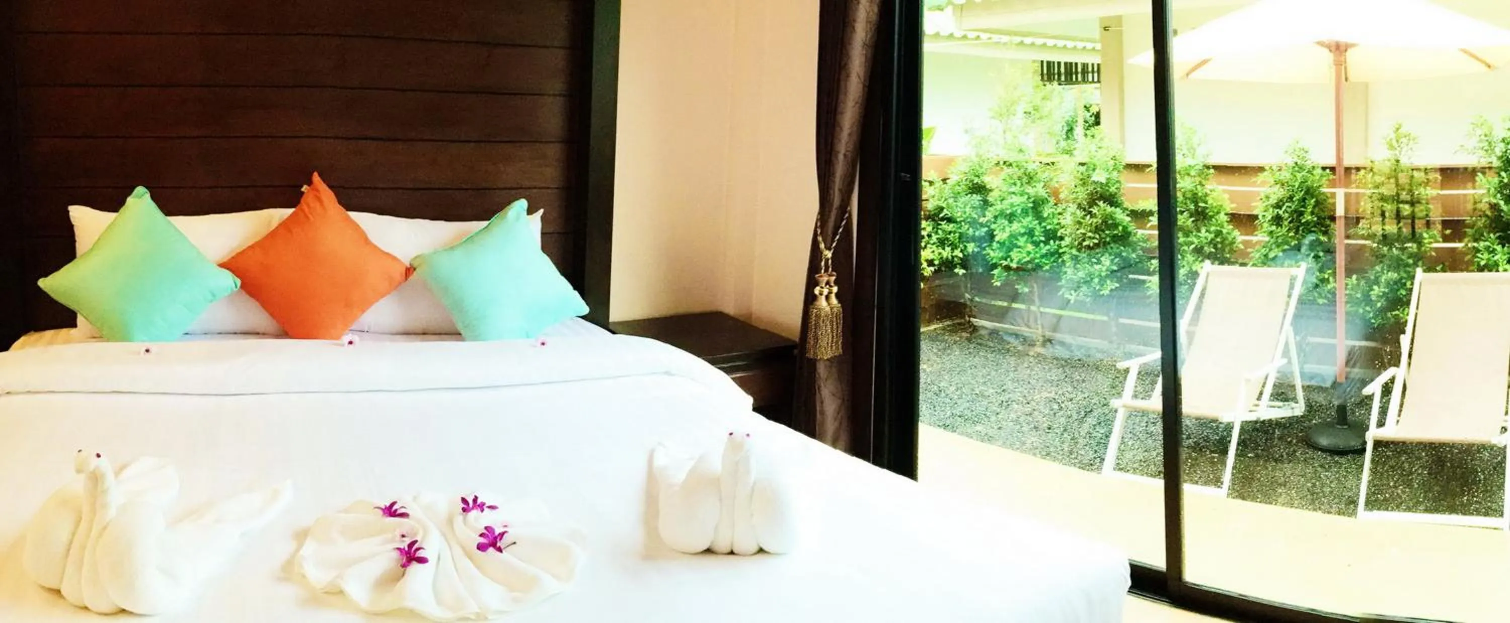 Bedroom, Bed in Lamai Inn 99 Bungalows