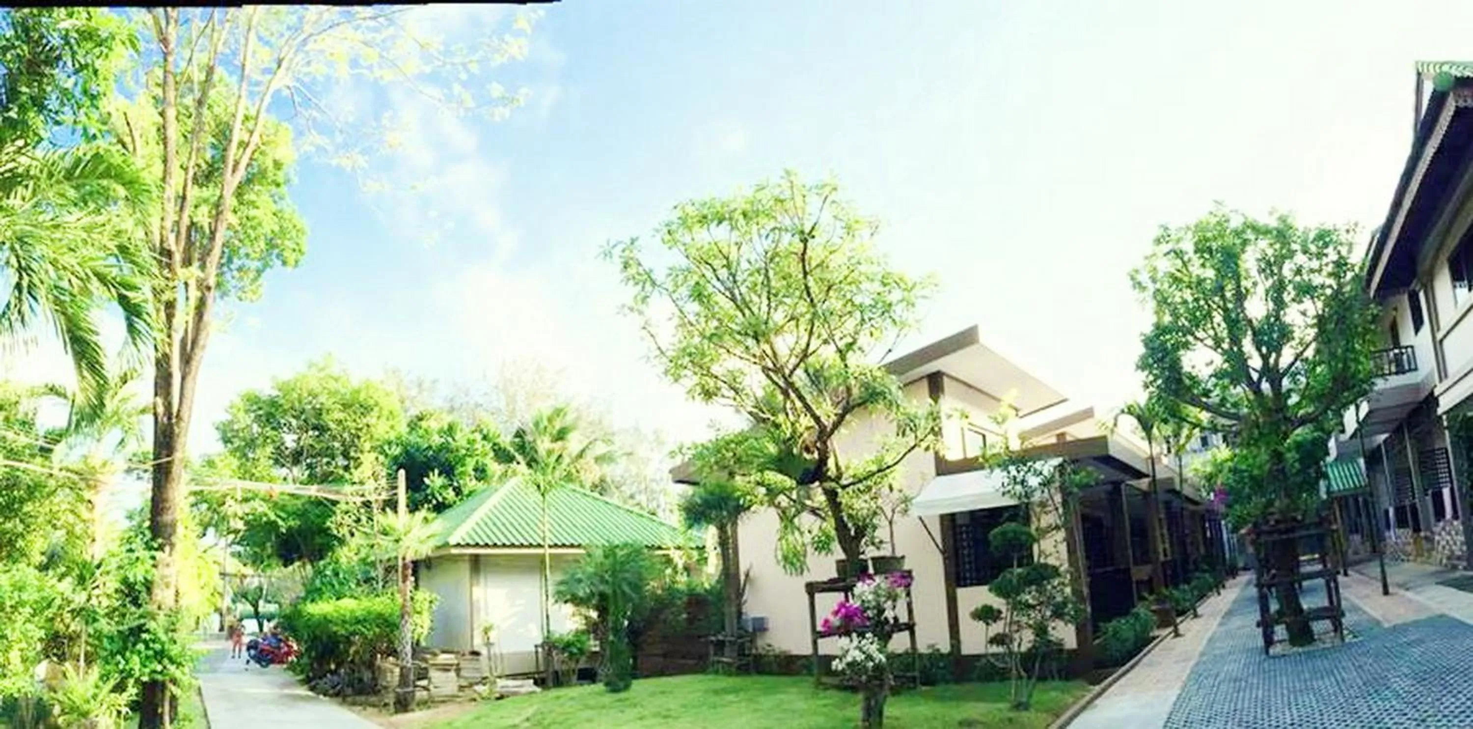 Garden in Lamai Inn 99 Bungalows