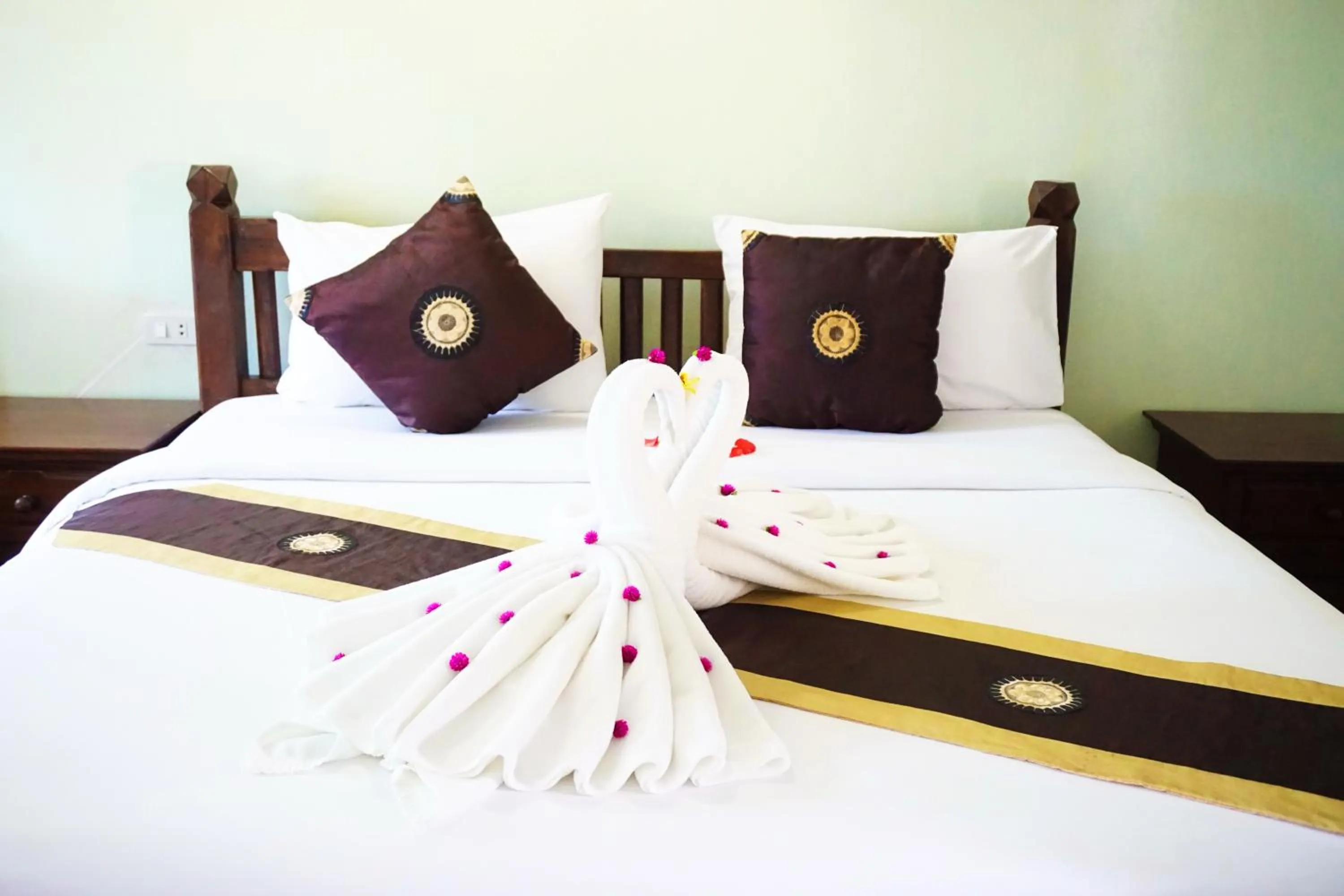 Bedroom, Bed in Lamai Inn 99 Bungalows