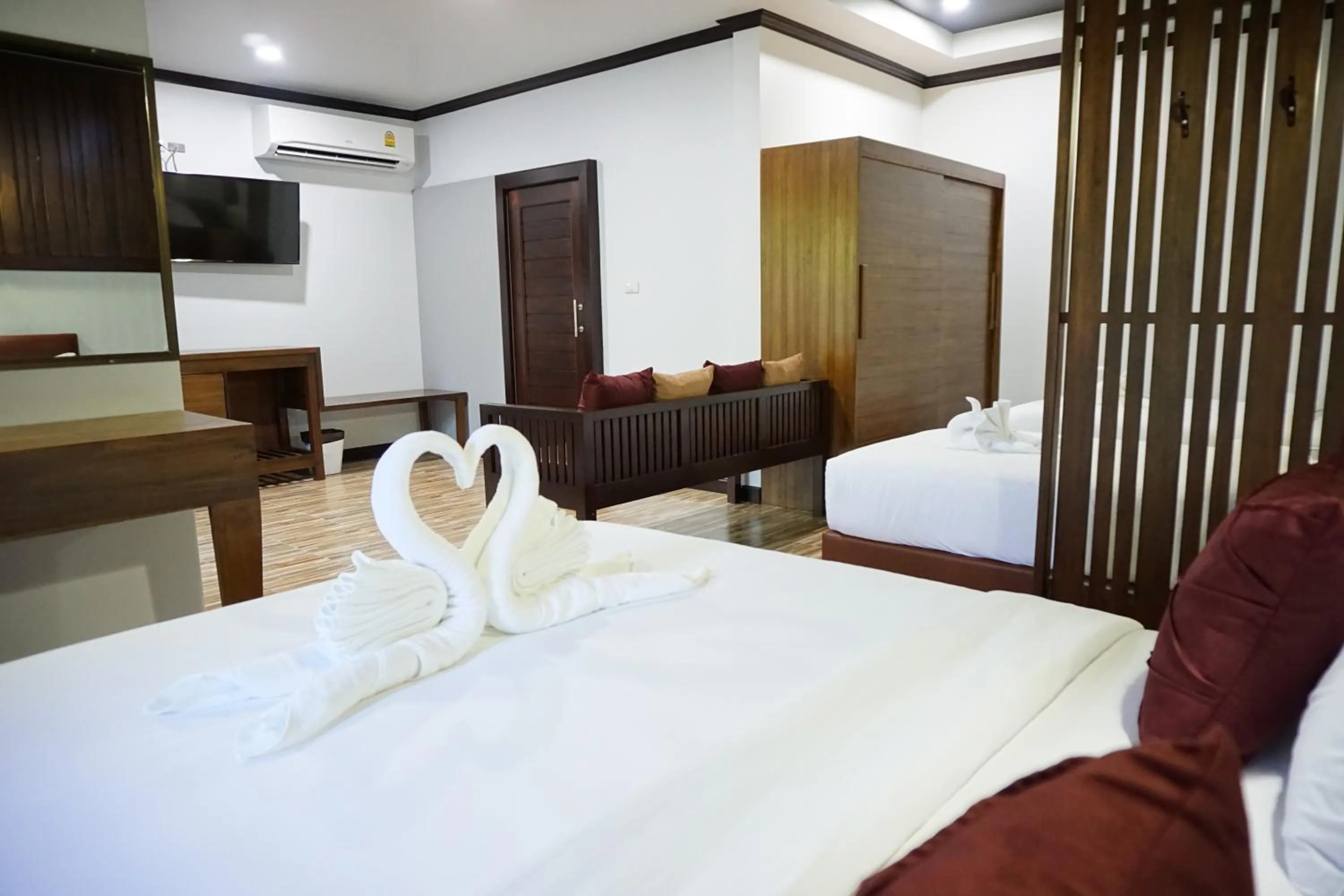 Bedroom, Bed in Lamai Inn 99 Bungalows