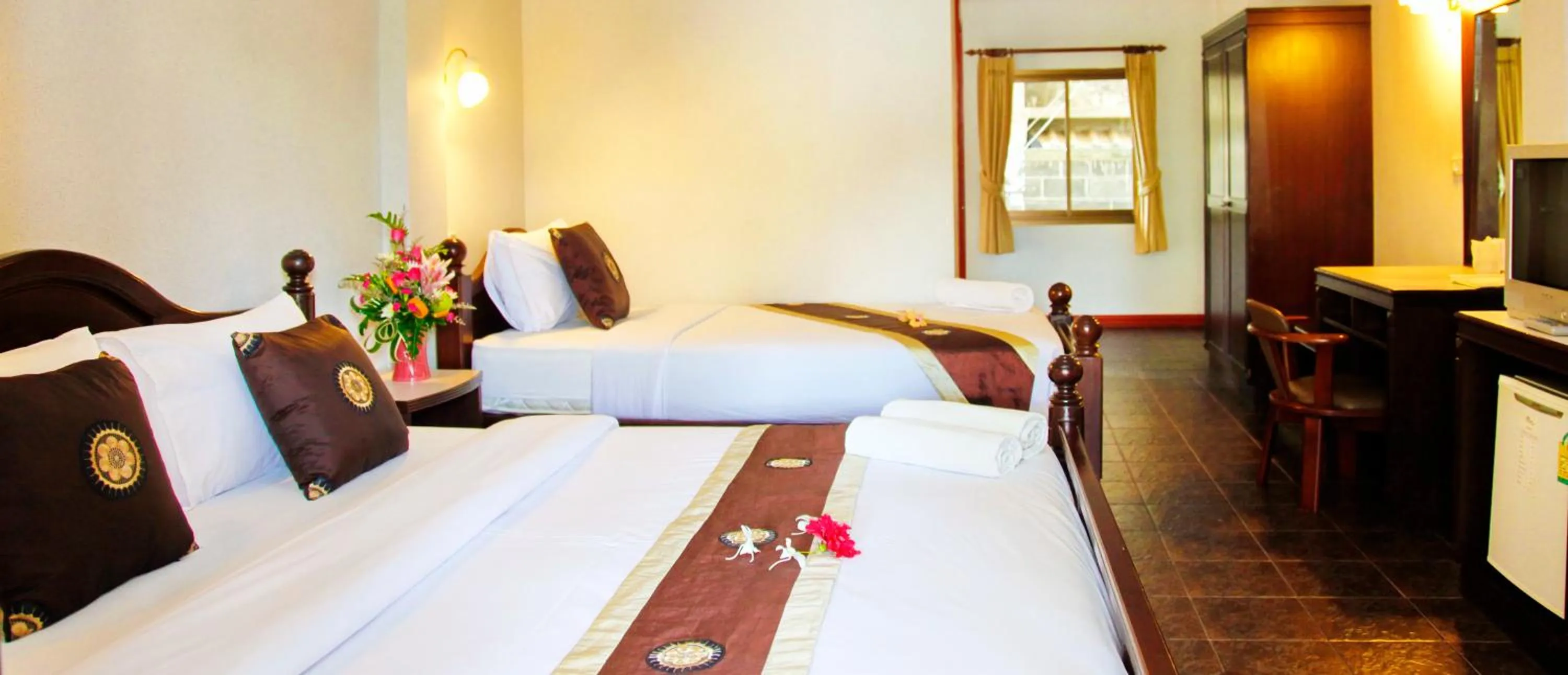 Bedroom, Bed in Lamai Inn 99 Bungalows