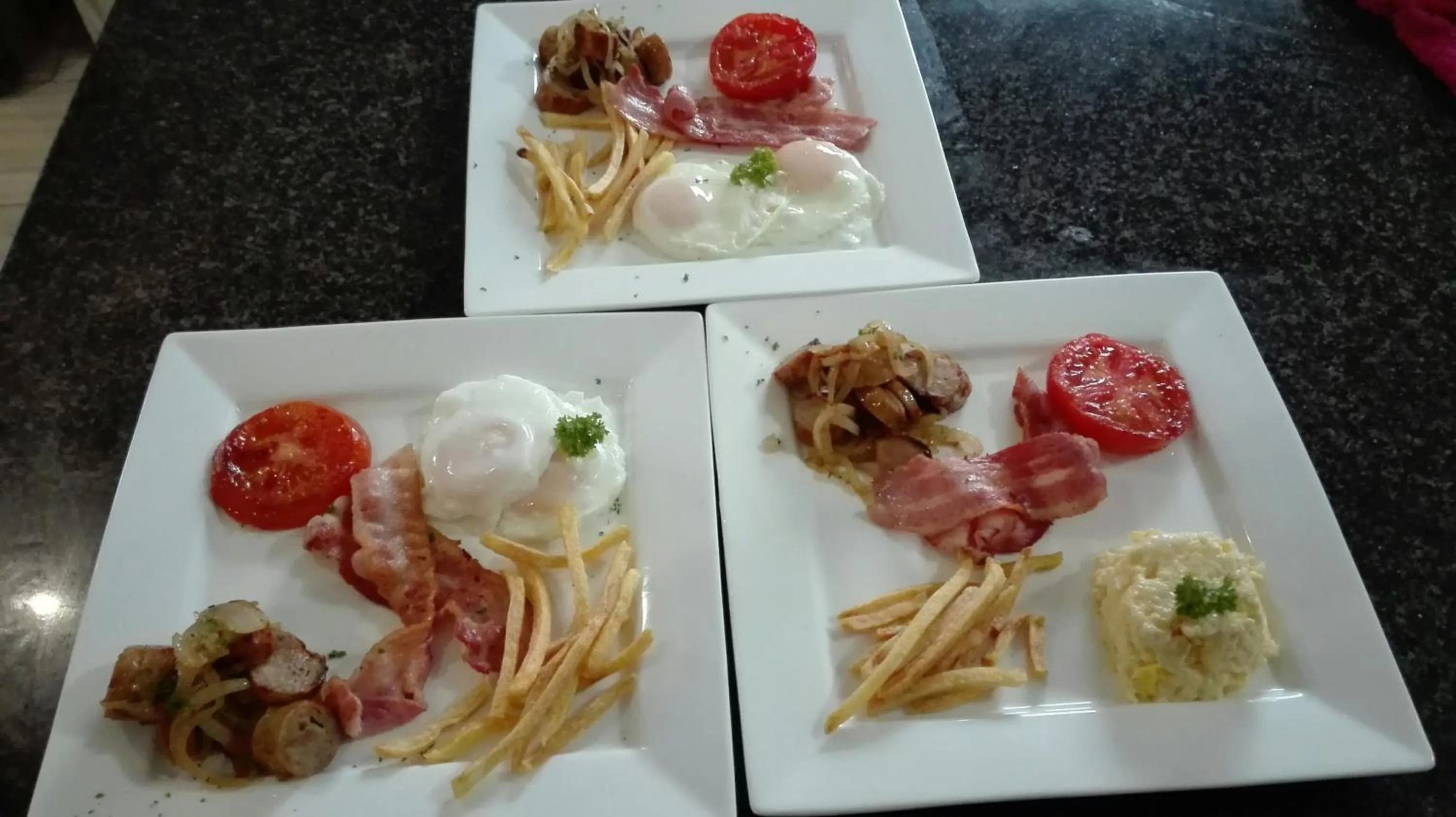 Breakfast in Estoby Executive guest house
