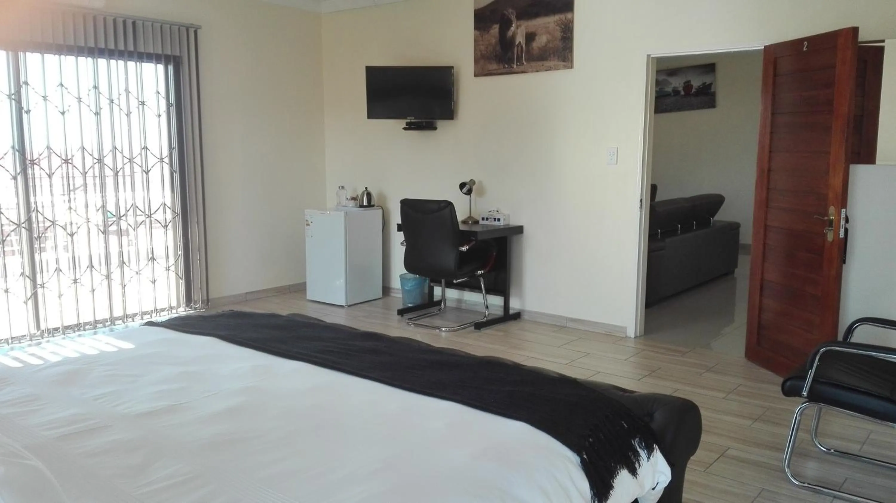 Photo of the whole room, Bed in Estoby Executive guest house