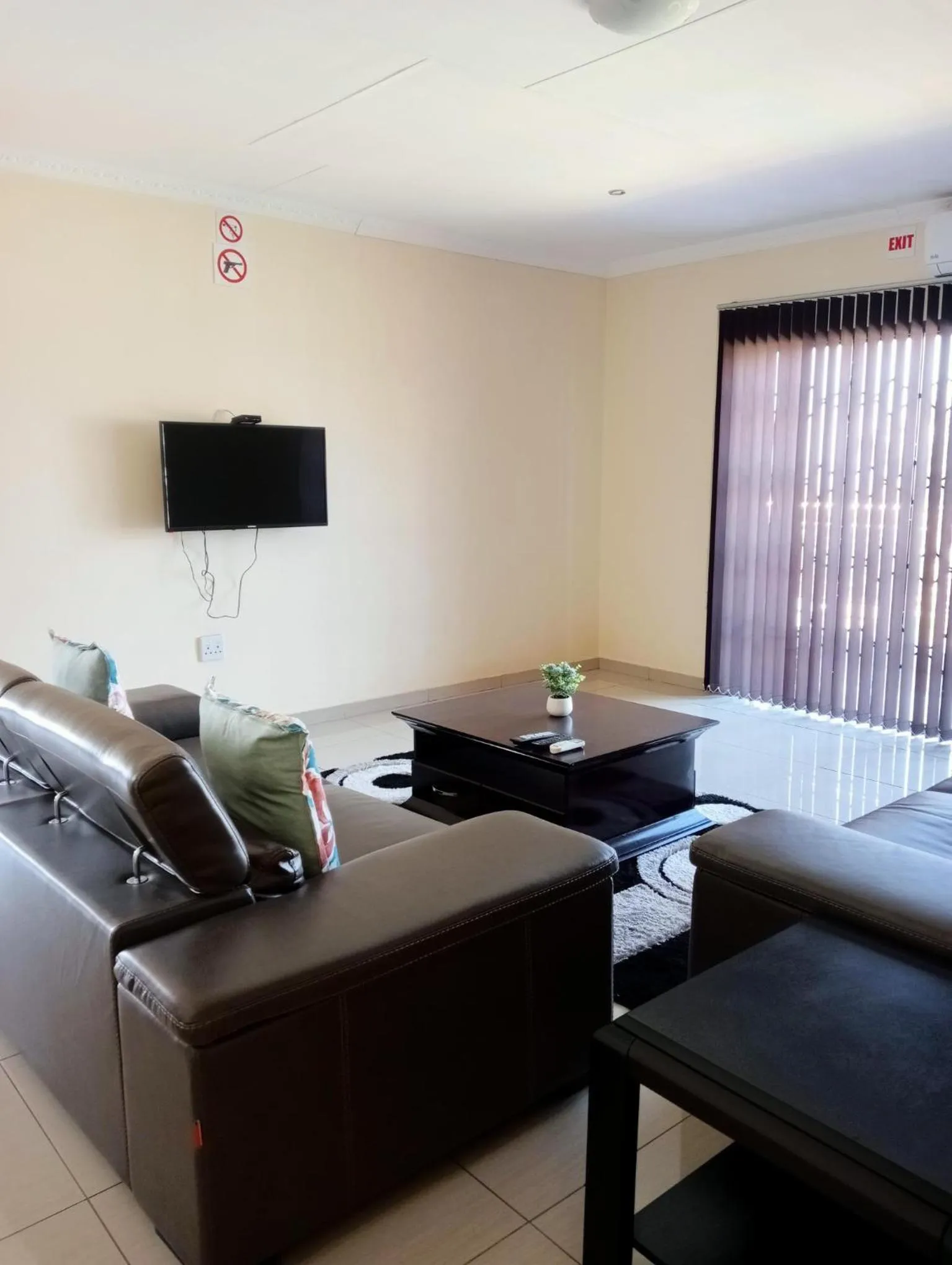 Property building, Bed in Estoby Executive guest house