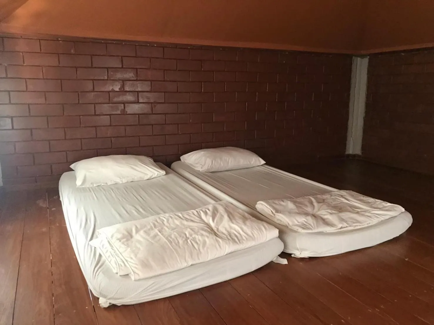 Bed in Rachavadee Bankrut Resort