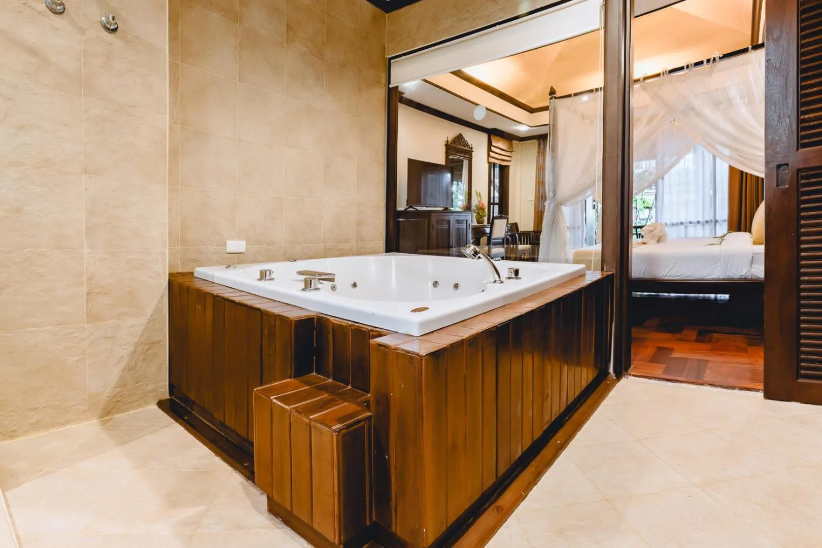 Bath in Khaolak Palm Beach Resort