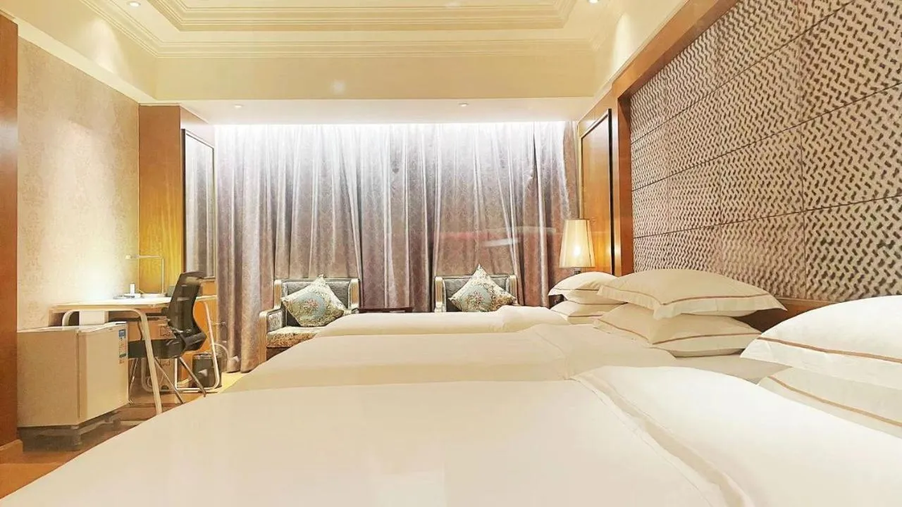 Bed in Guangzhou Good International Hotel